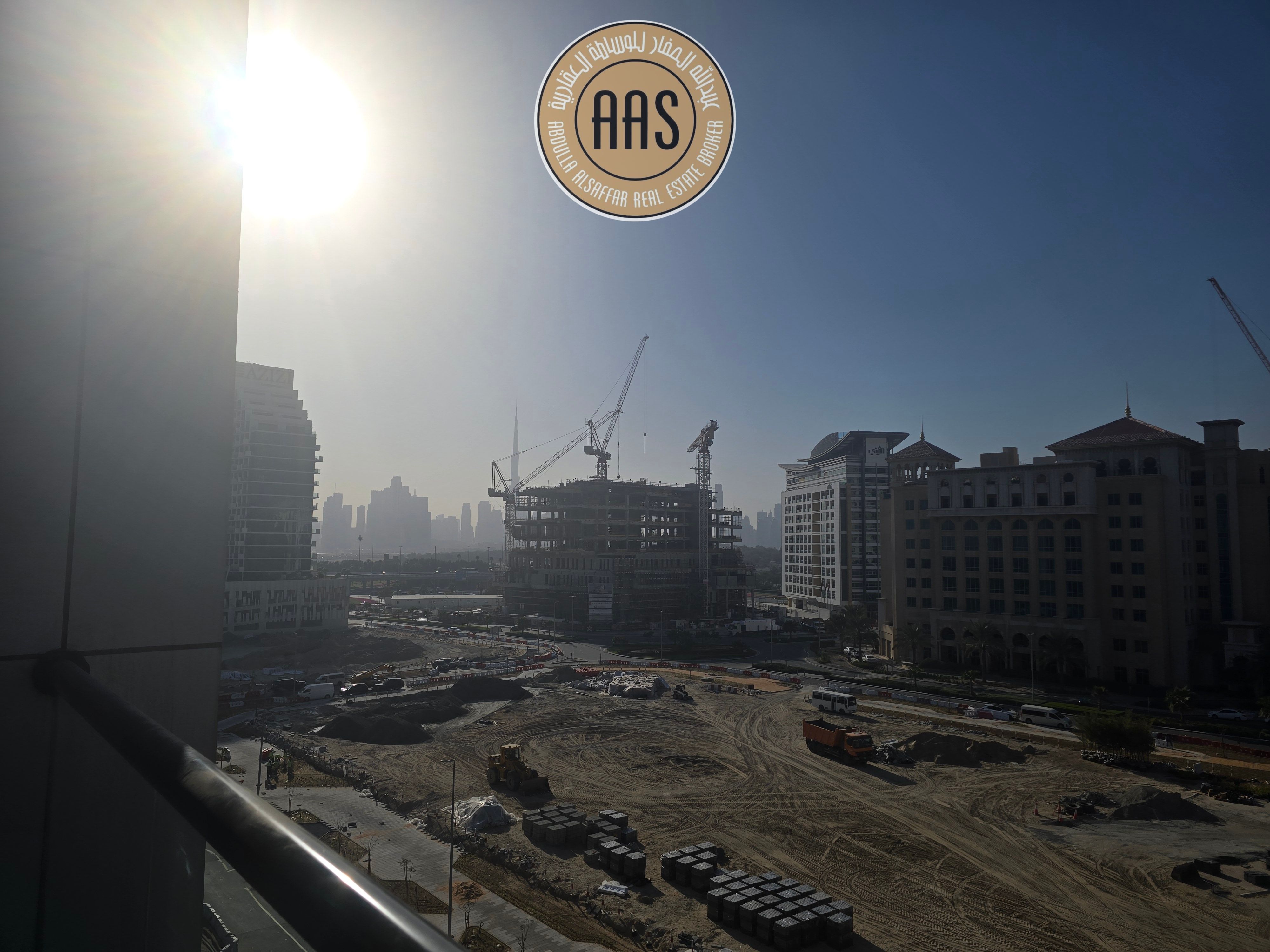 Burj Khalifa view hige size studio in 60k balcony wardrobes 1parking free