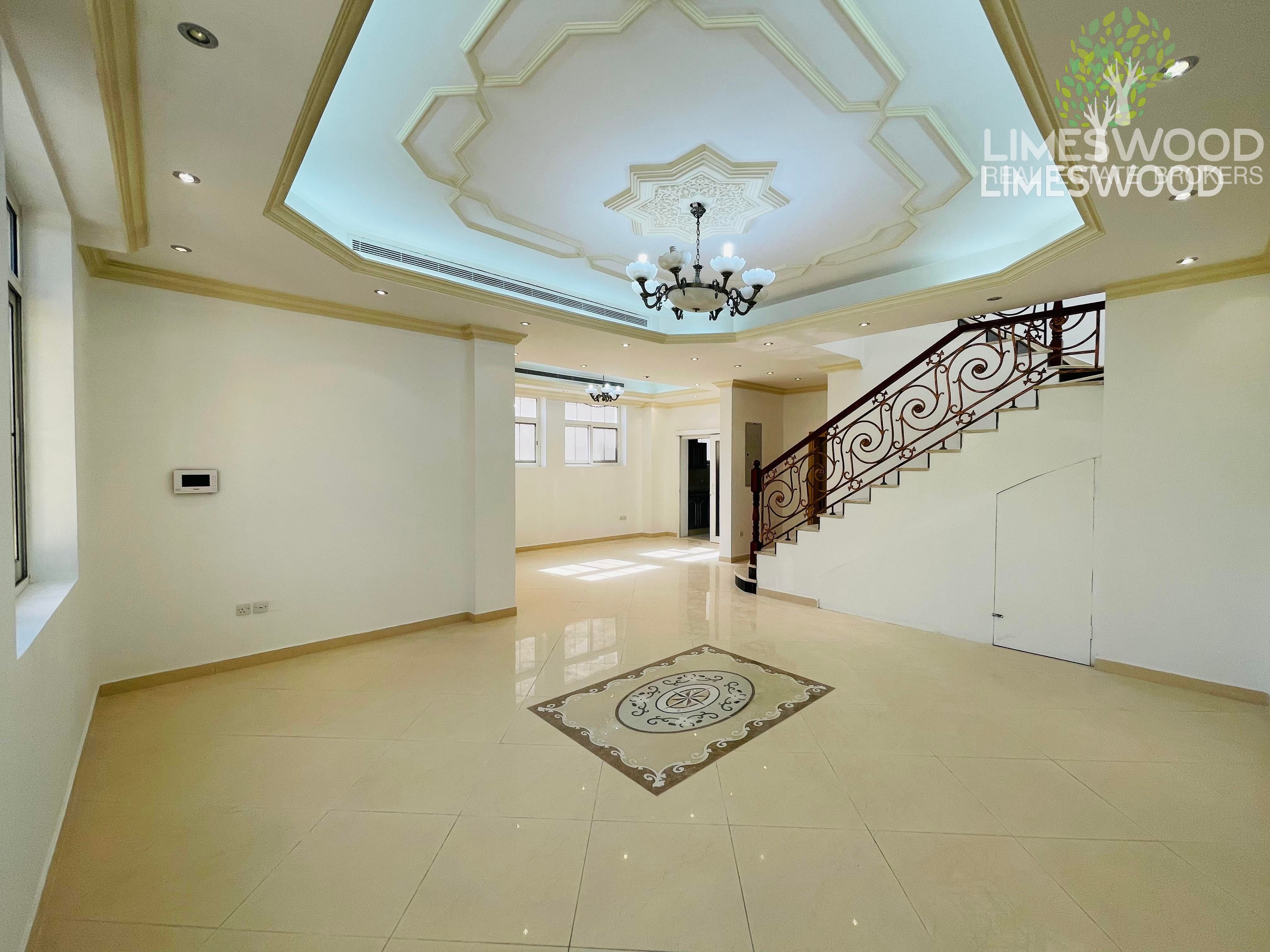 Beautiful | Corner Semi- Detached 4 Bedrooms Villa