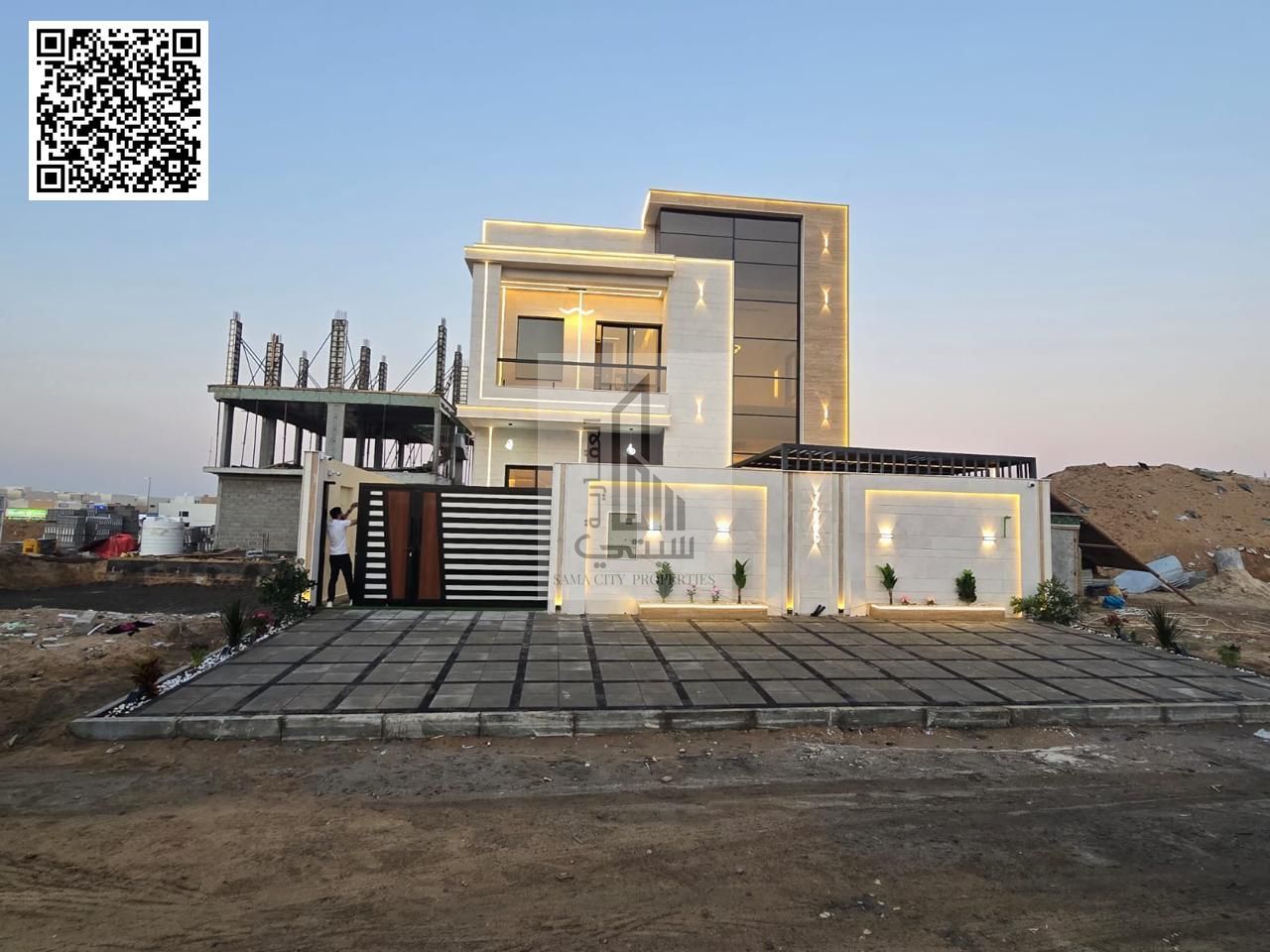 3BR Luxury Villa with Waterfall in Al Helio 2
