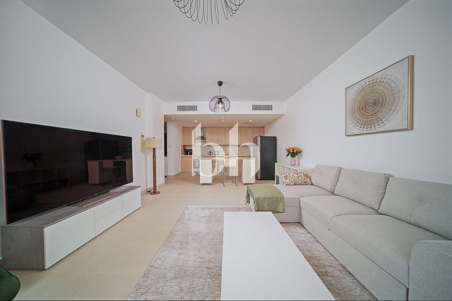 Partial Sea View | High Floor | Vibrant Community