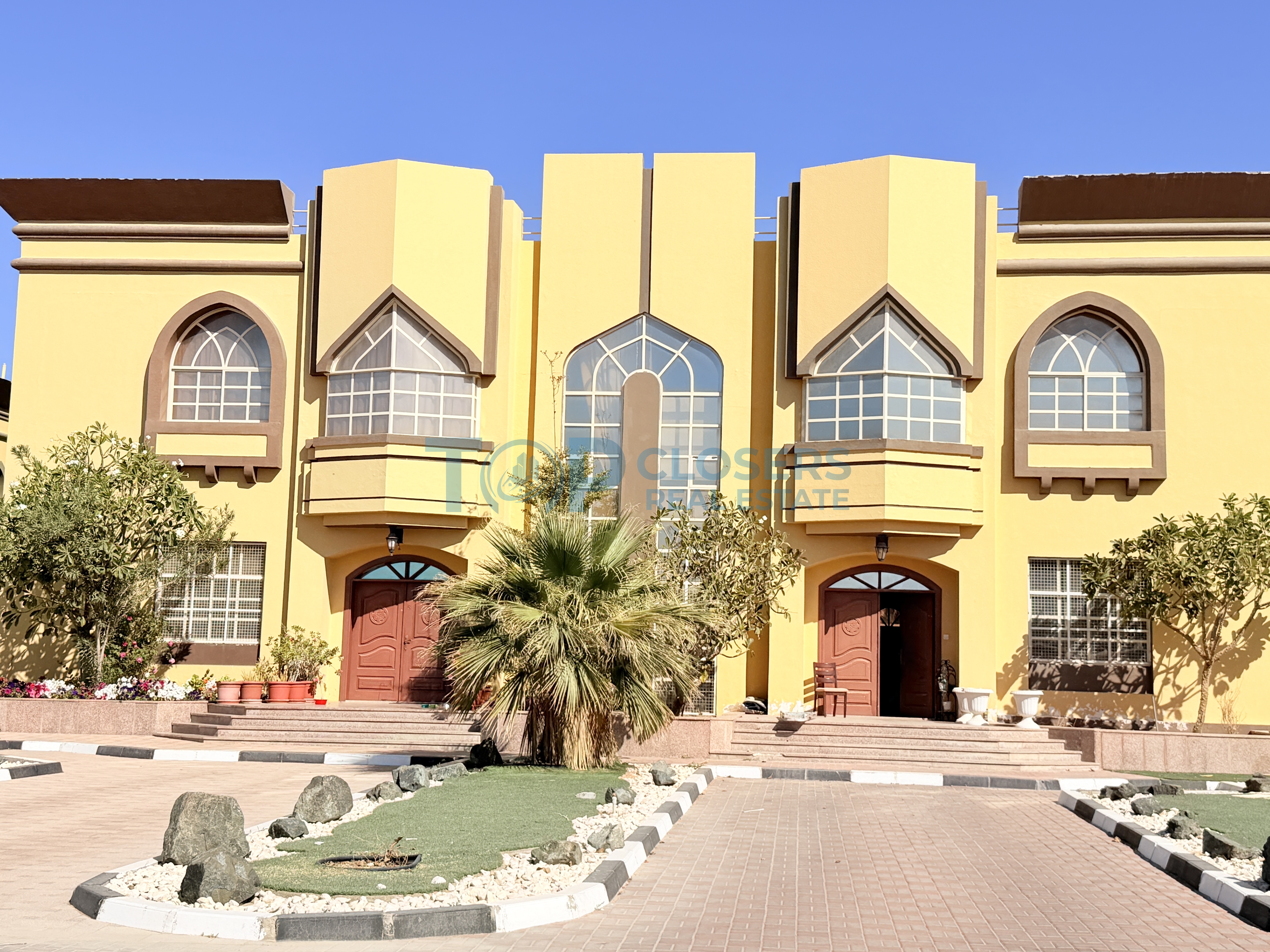 Compound Villa | 4 Masters Br | Near to School