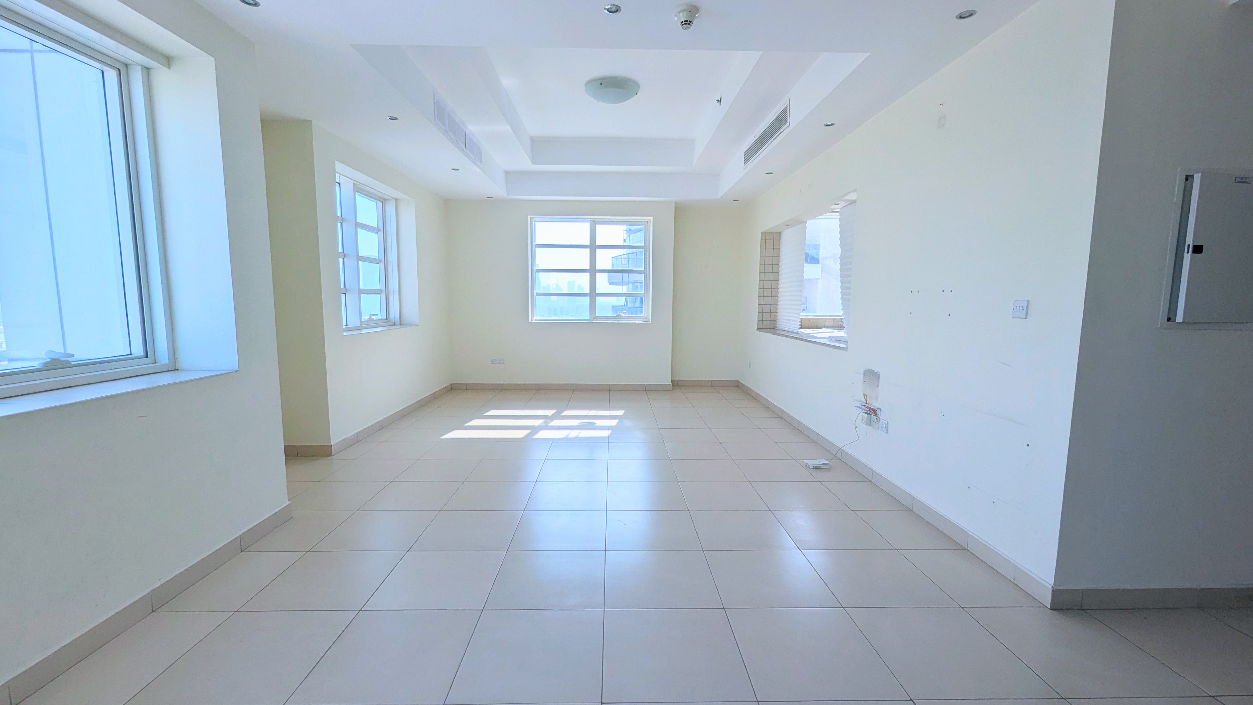 2 BHK |•| CHILLER FREE |•| KITCHEN APPLIANCES |•| LUXURY BUILDING