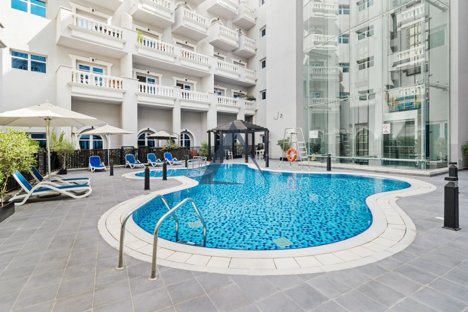 Ground Floor| Chiller Free | Near Bus Stop & Exit