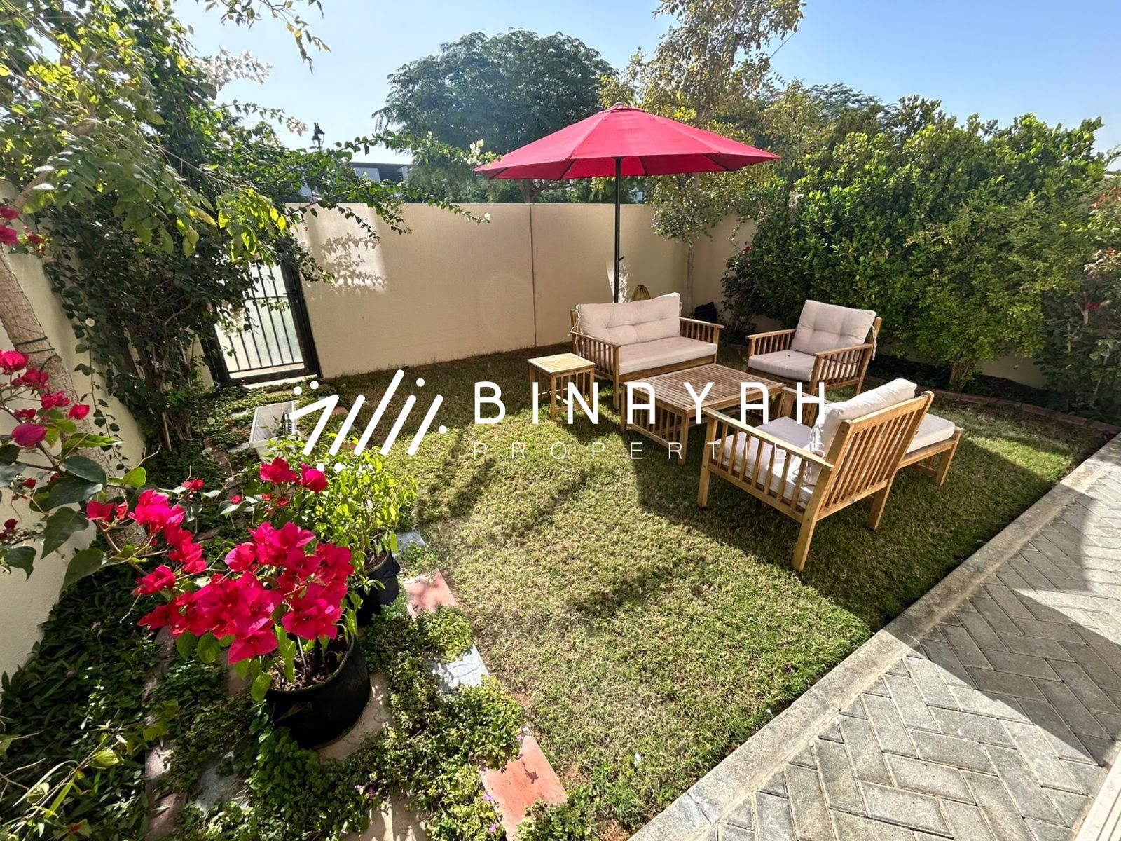 Single Row | Pool Facing | Landscaped Garden