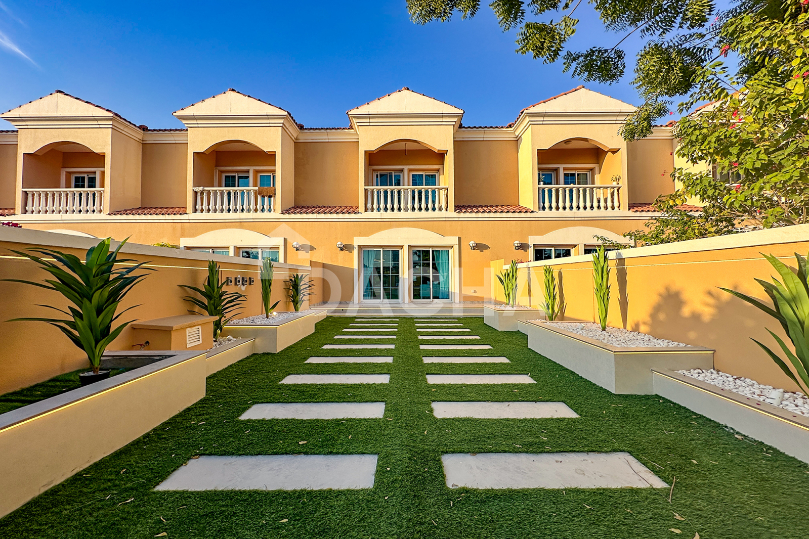 MASTERPIECE | Fully Upgraded | Vacant