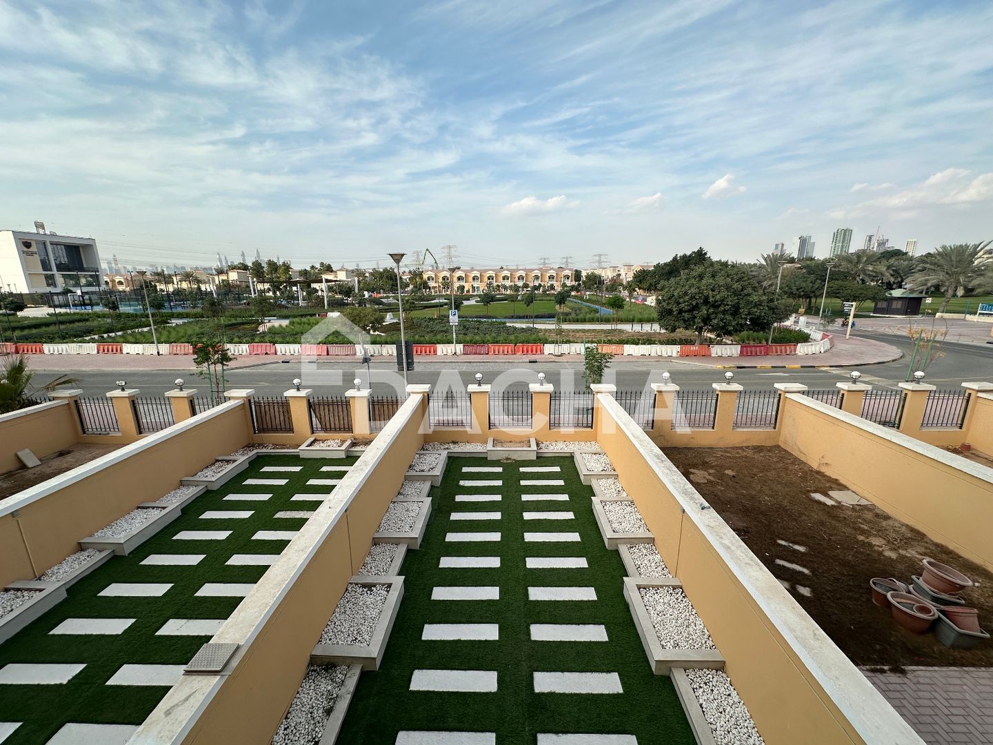 Single Row / Park Backing / Quiet Location