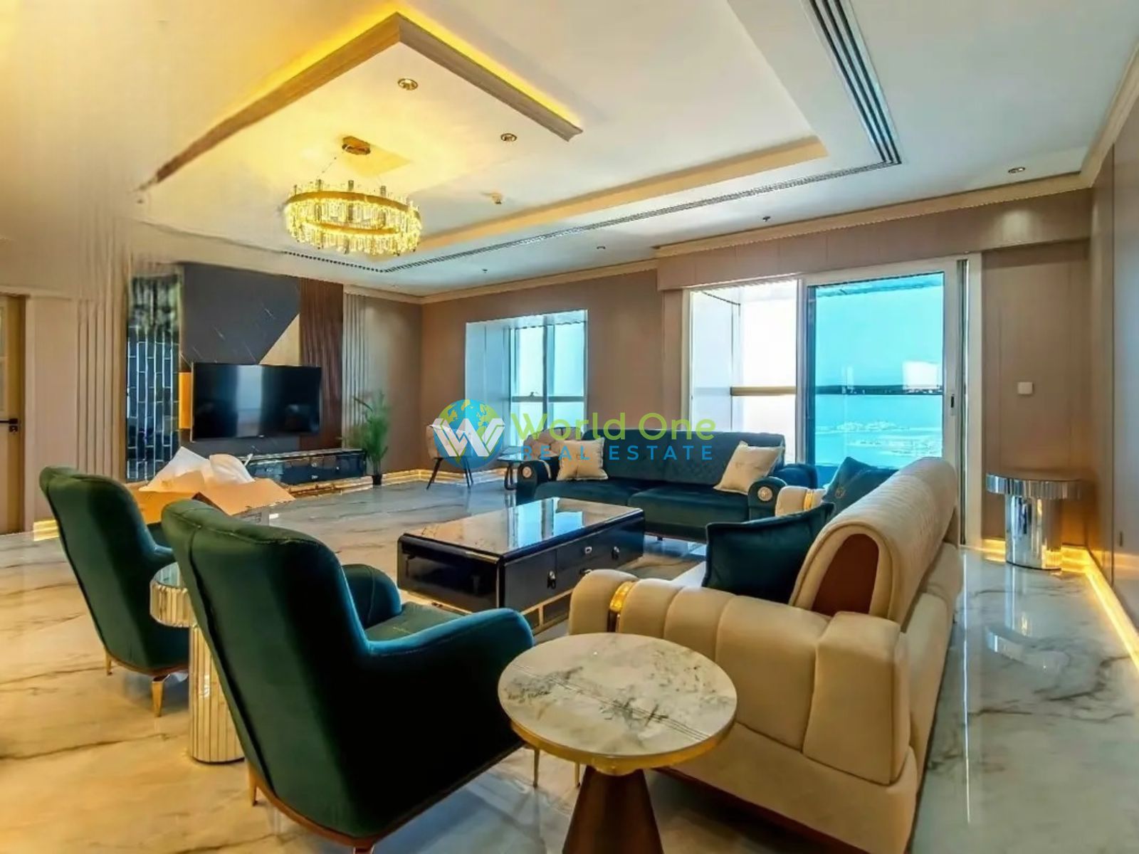 Palm Jumeirah & Sea View | 4BR With Maid's Room | Breathtaking Views