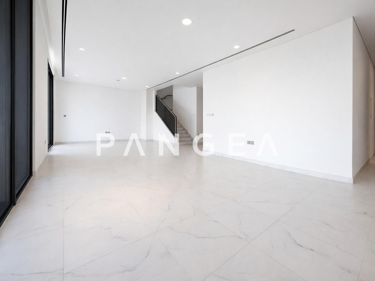 Only unit with Pool | Green Belt | Corner Unit