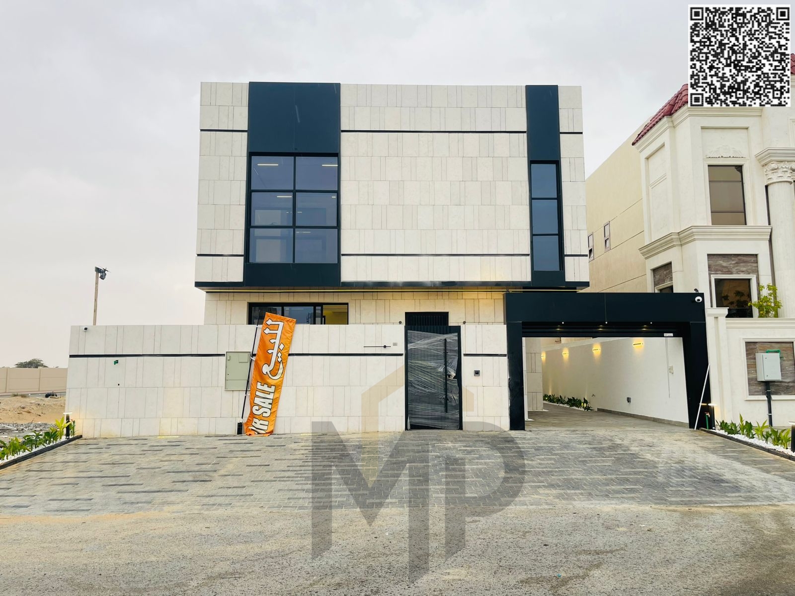 Luxury villa for sale in Al Bahia, elegant design and ideal spaces, at a special price including registration fees.