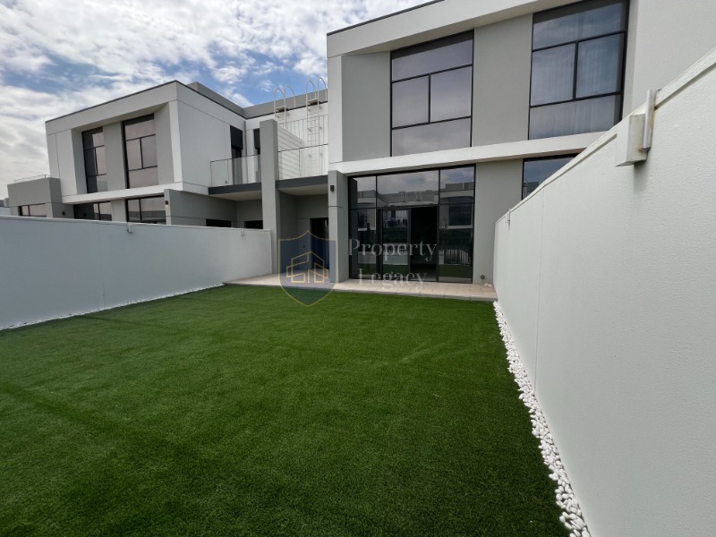 Spacious Layout | Great Community | Ready to Move