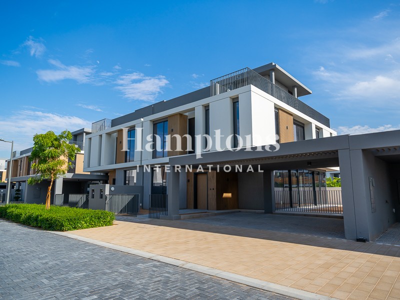 Exclusive | Bright And Airy | Spacious Layout