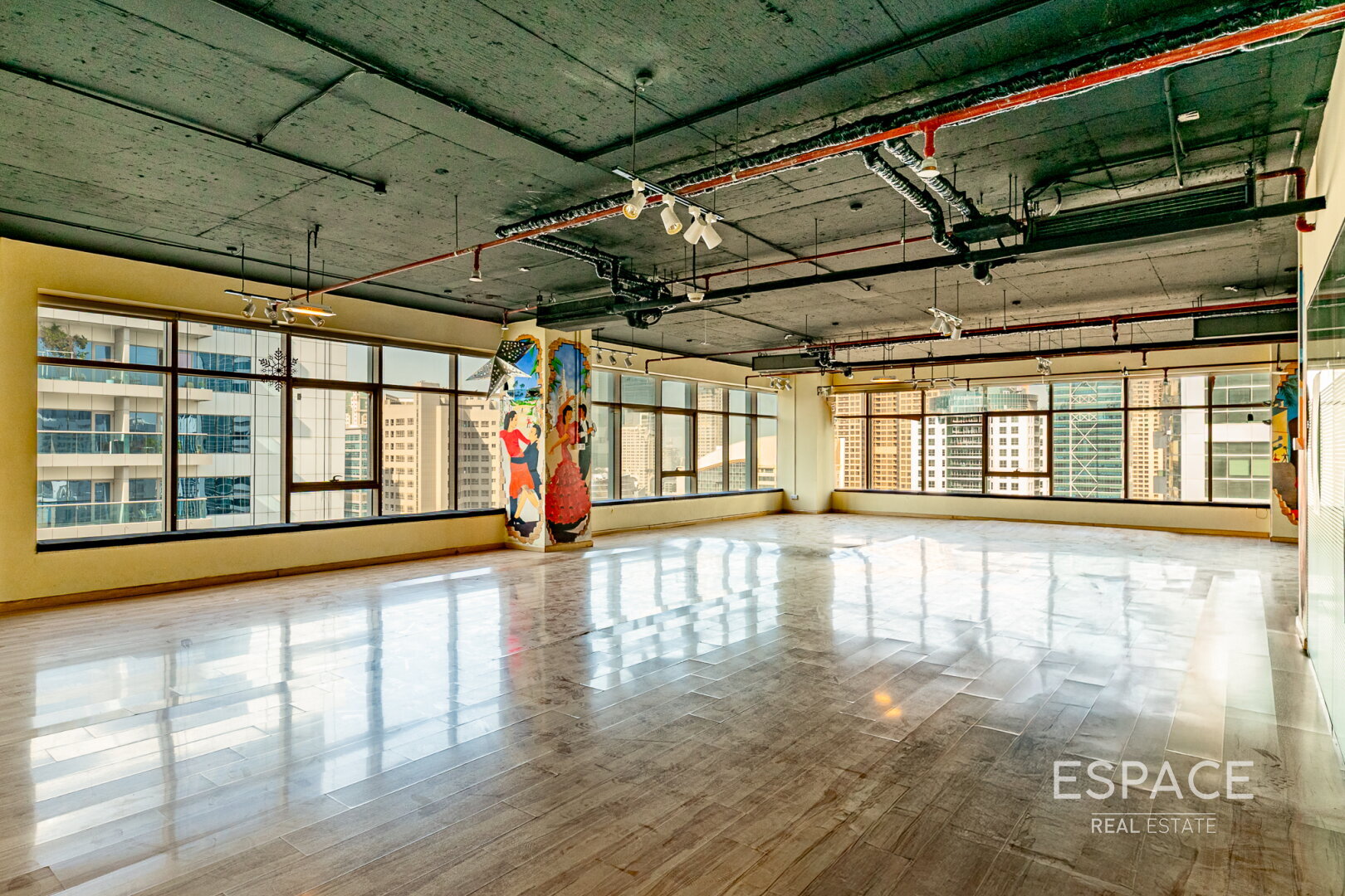 Vacant | 20 Parkings | Great Layout