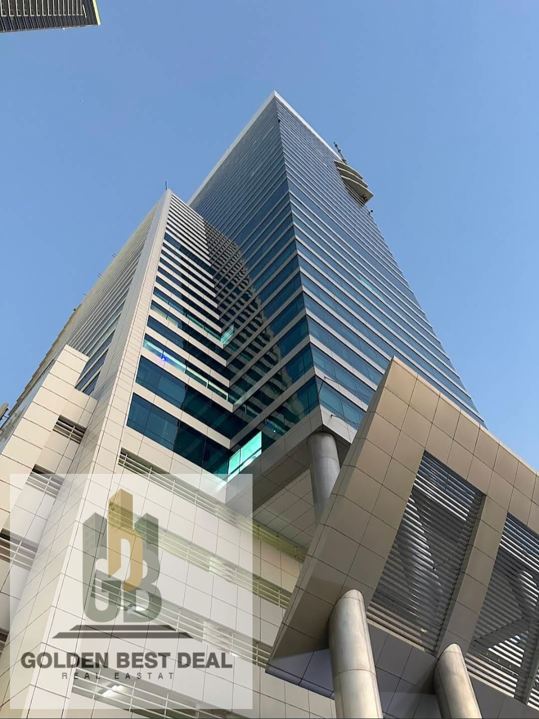 FITTED OFFICE &PRIME LOCTION &GOOD PRICE & MOVE ON APRIL