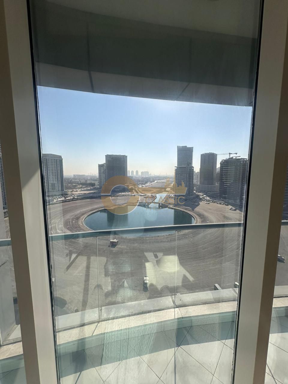 Spacious Apt | High Level | Serene Canal View