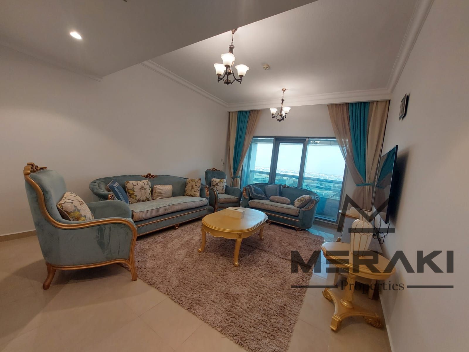 A one-bedroom apartment with a living room for sale at a loss in the heart of Ajman, in the most beautiful towers of Ajman, Conquer Tower. Furnished .