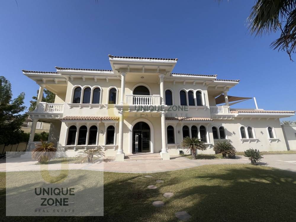 Waterfront Villa | Private Pool / Beach Access