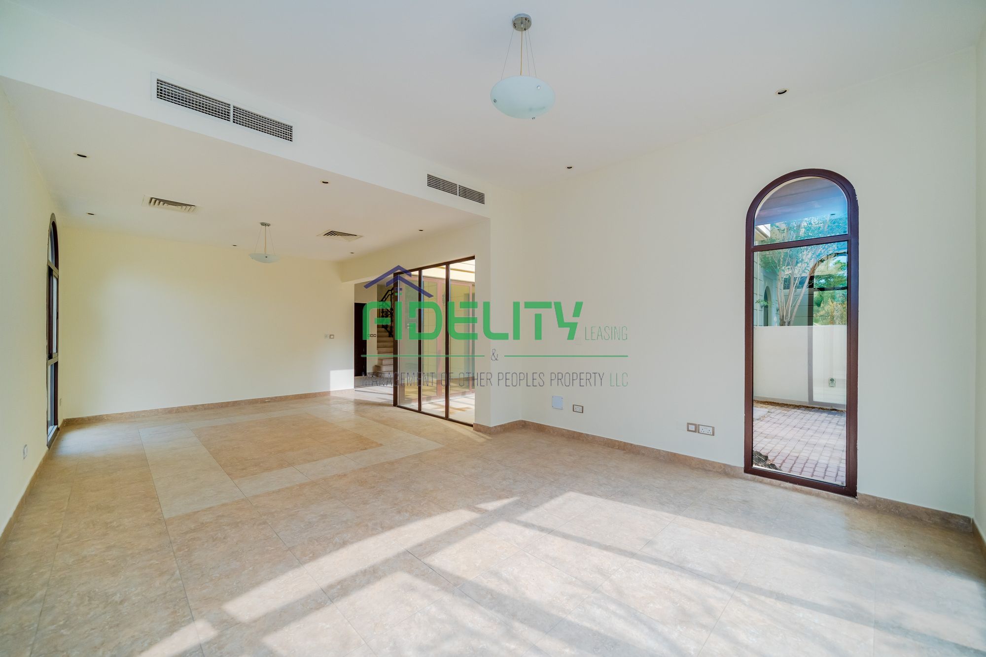 No Commission| Single Row 4BR | Available 1st Week March