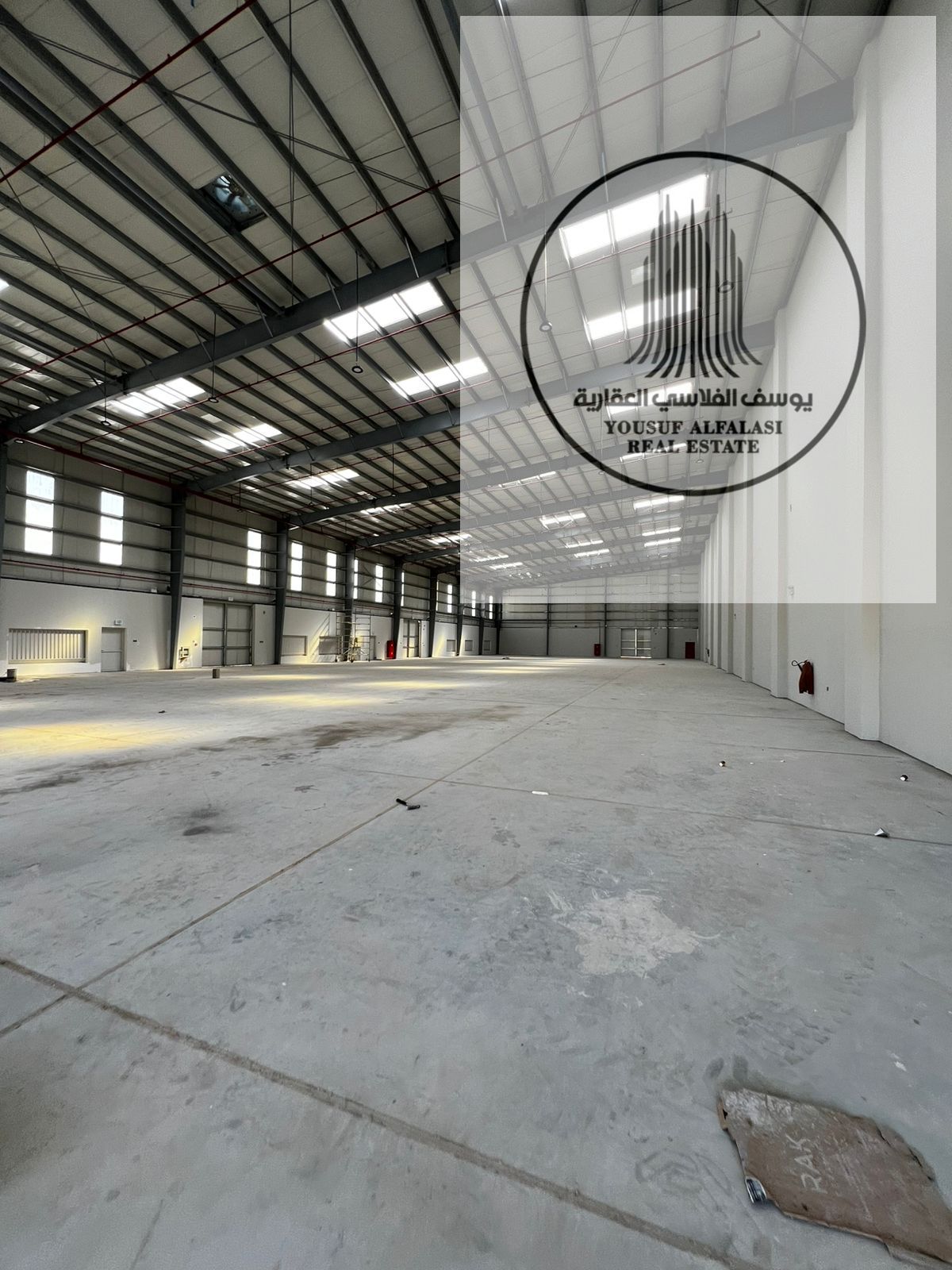 Warehouse for rent in Umm Al Quwain, area 25,000 sq ft, electricity 100 kW