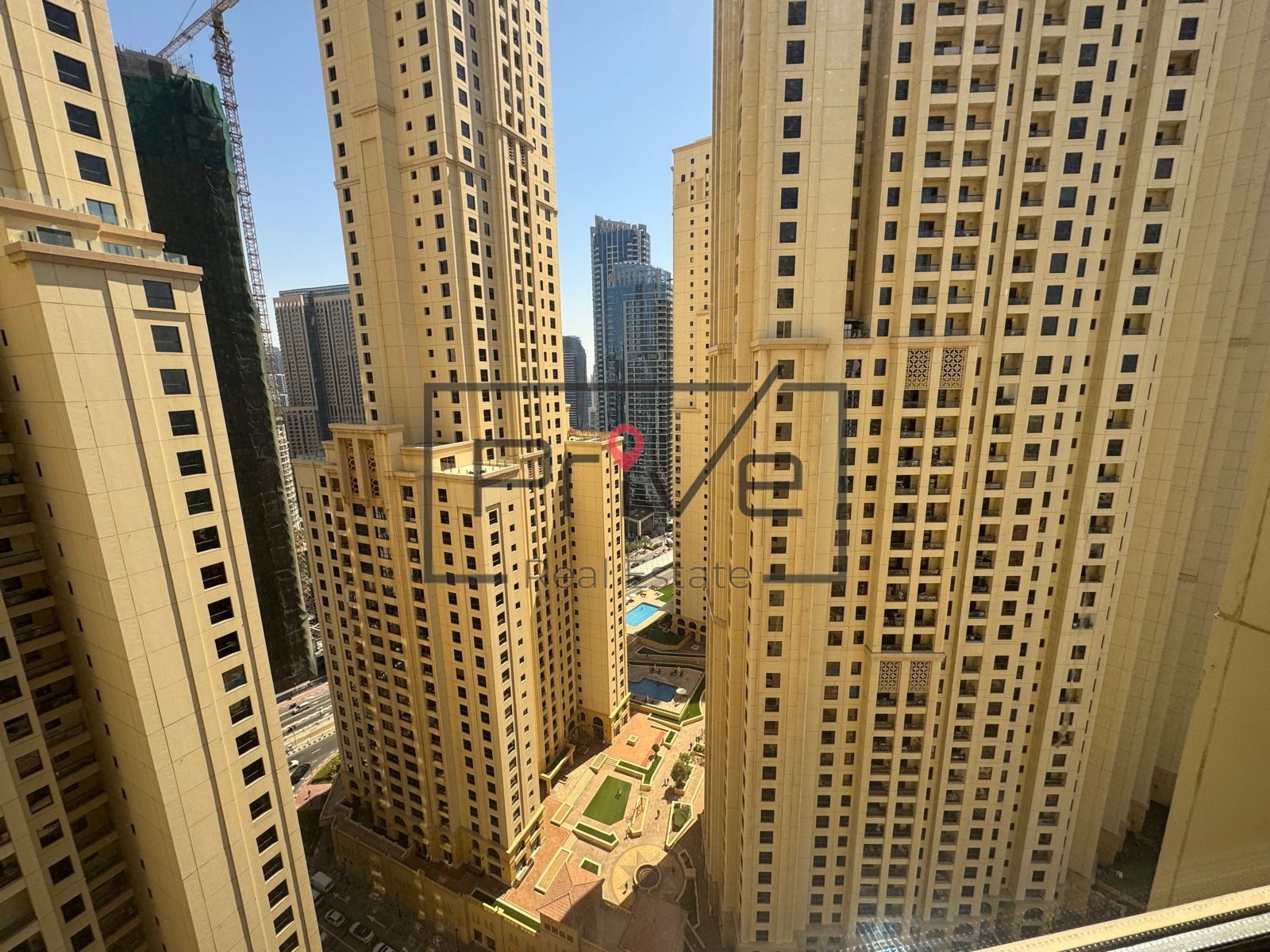 Unfurnished | 1 Bedroom | High Floor