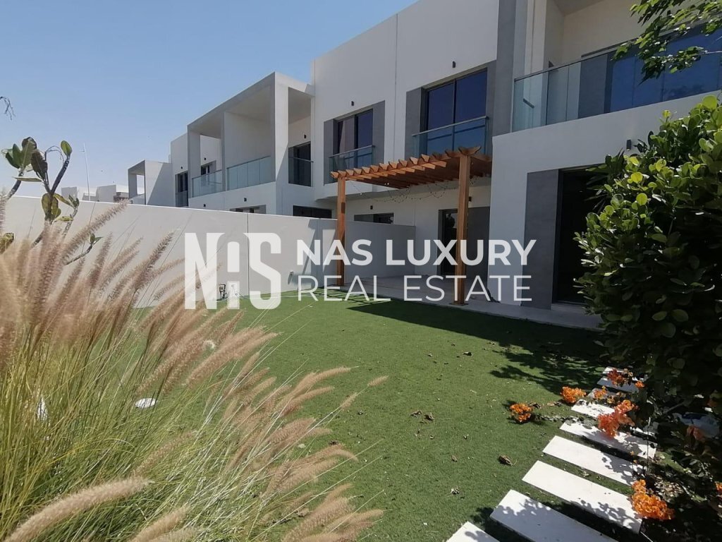 Luxury Villa | Best facilities | Ready to move in