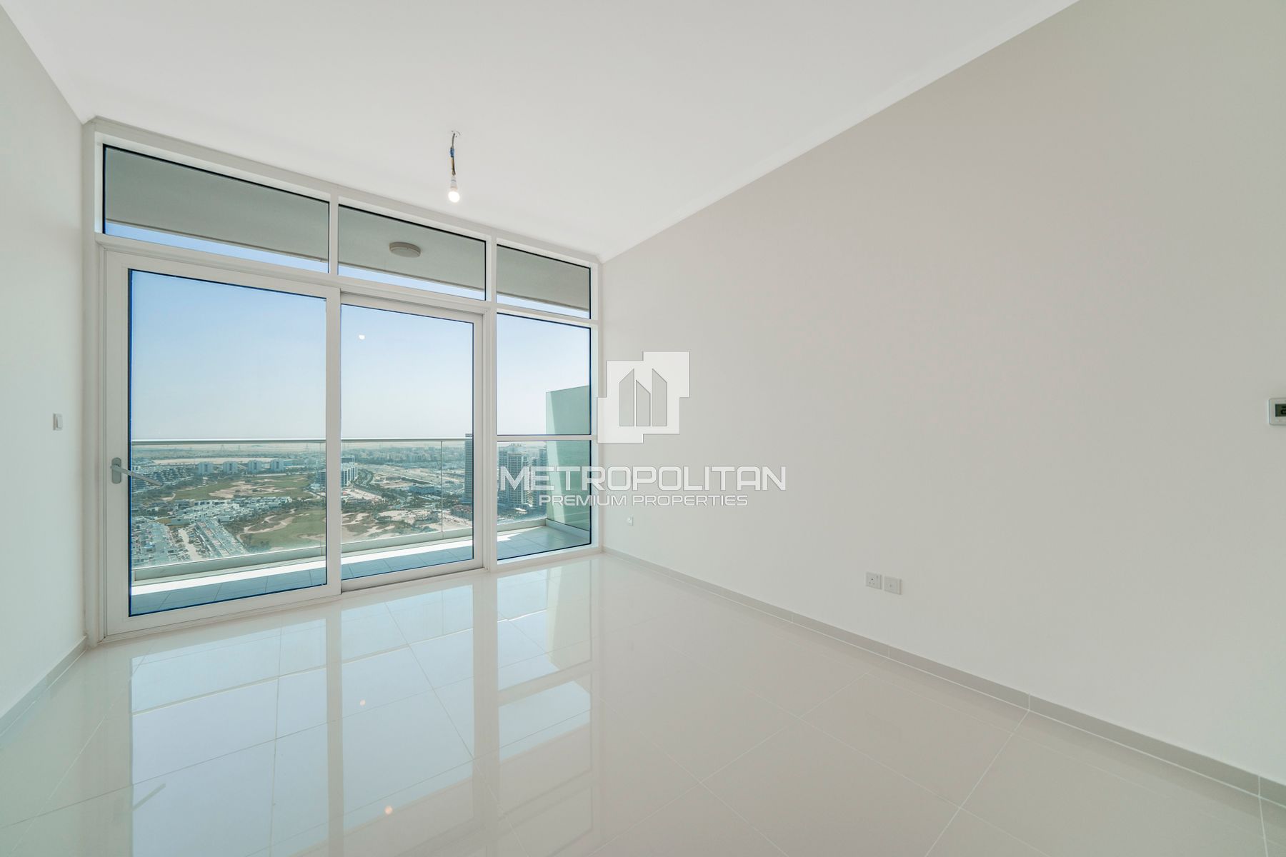Golf View |High Floor|Tenanted Studio| High ROI