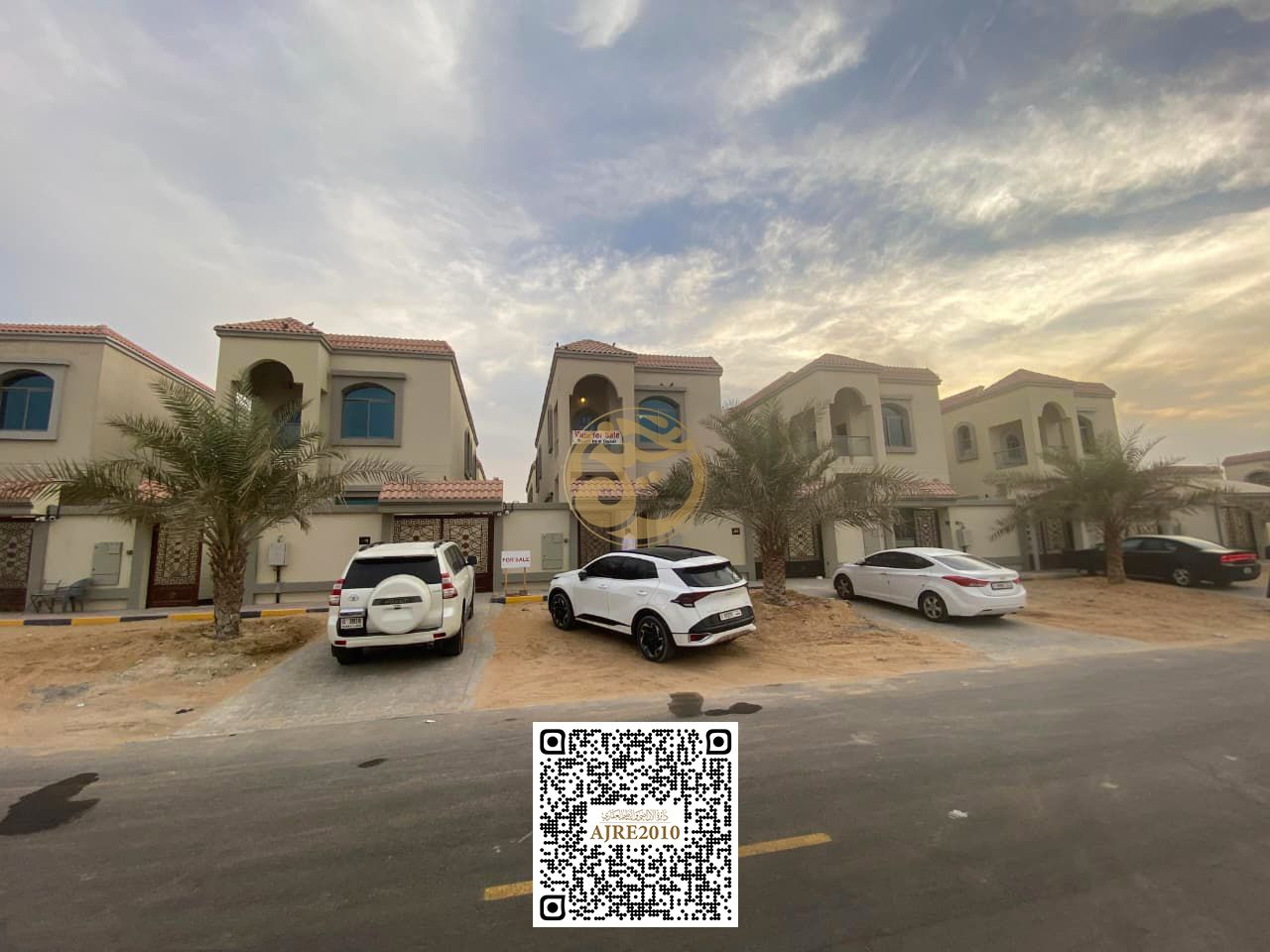 3 Luxury Villas | 4 En-Suite | Prime | Modern | Fees Incl.
