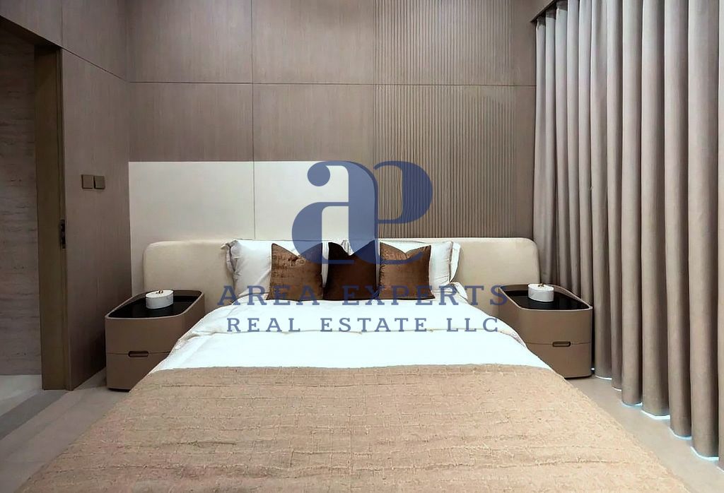 MOTIVATED SELLER | HIGH FLOOR | UNOBSTRUCTED VIEW | PRIME LOCATION