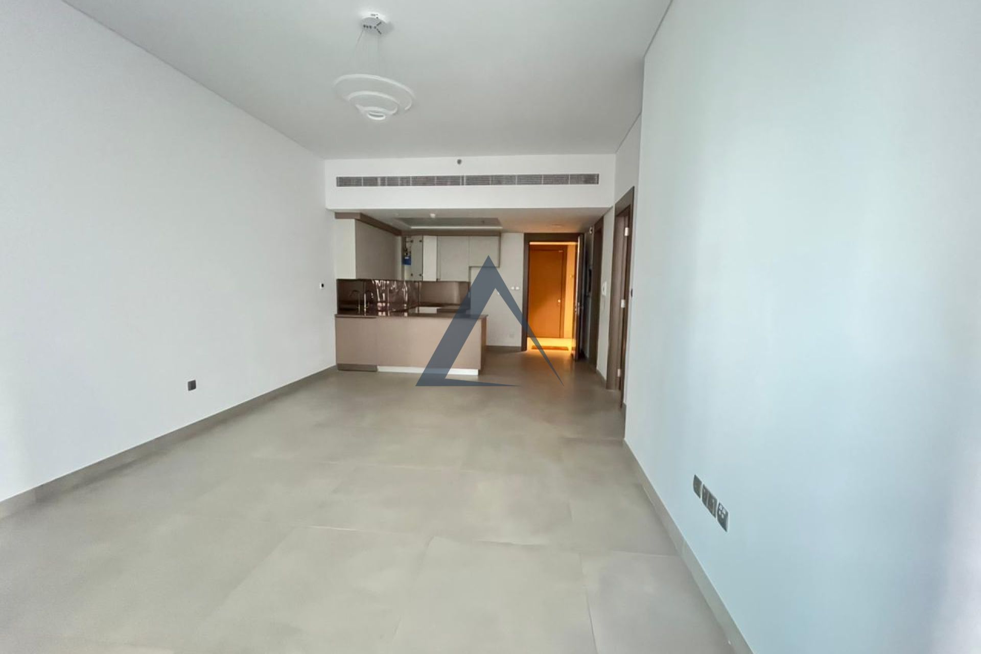 Prime Location | Spacious 1 BR | Ready to Move In