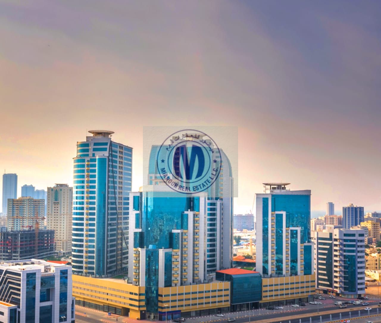 Spacious & luxurious 1 bhk + hall + 2 bathroom For Sale - In The OREINT TOWER