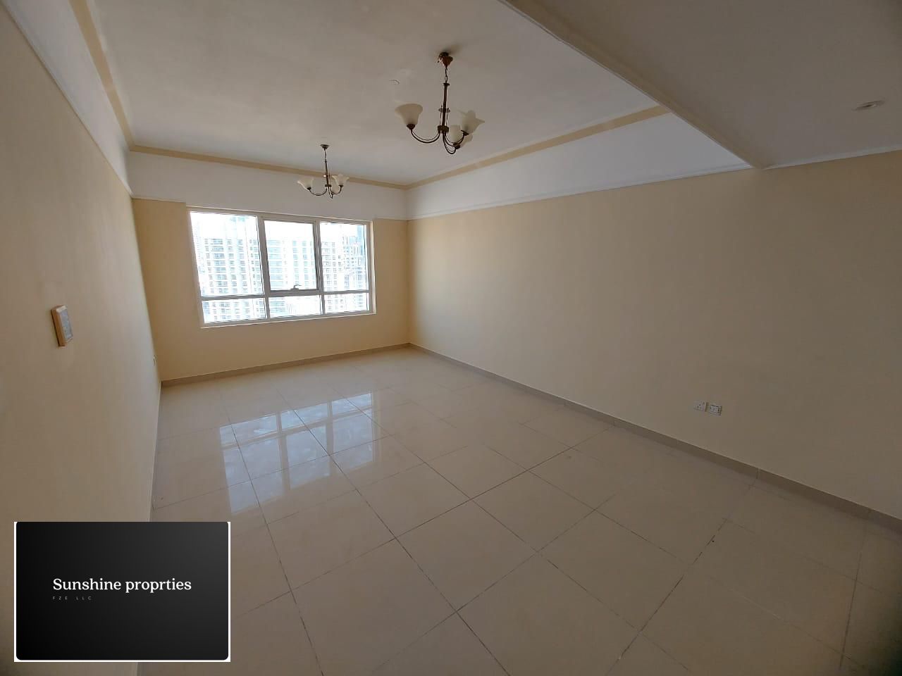 Spacious 3bhk Apartment at Alkhan corniche open view & Partial Sea view