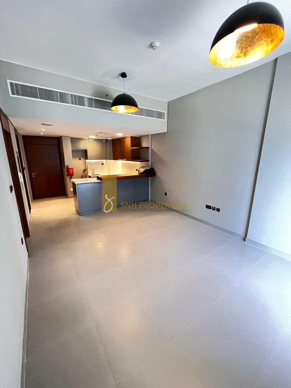 READY TO MOVE IN | BIG LAYOUT | COMMUNITY VIEW