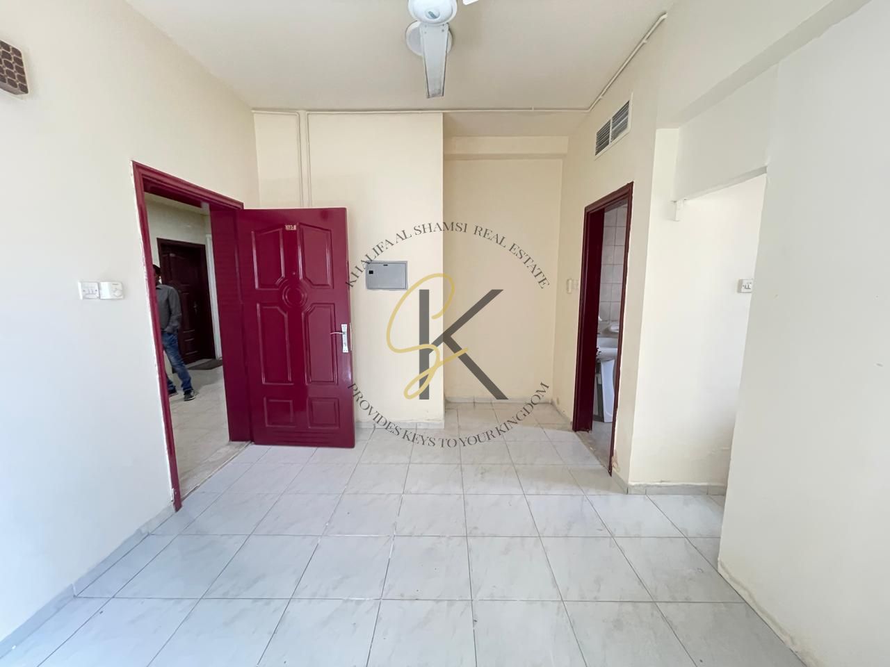 Spacious Unfurnished Studio Apartment with Separate Kitchen for Rent in Muwailah, Sharjah | 450 Sqft | All Amenities | Prime Location