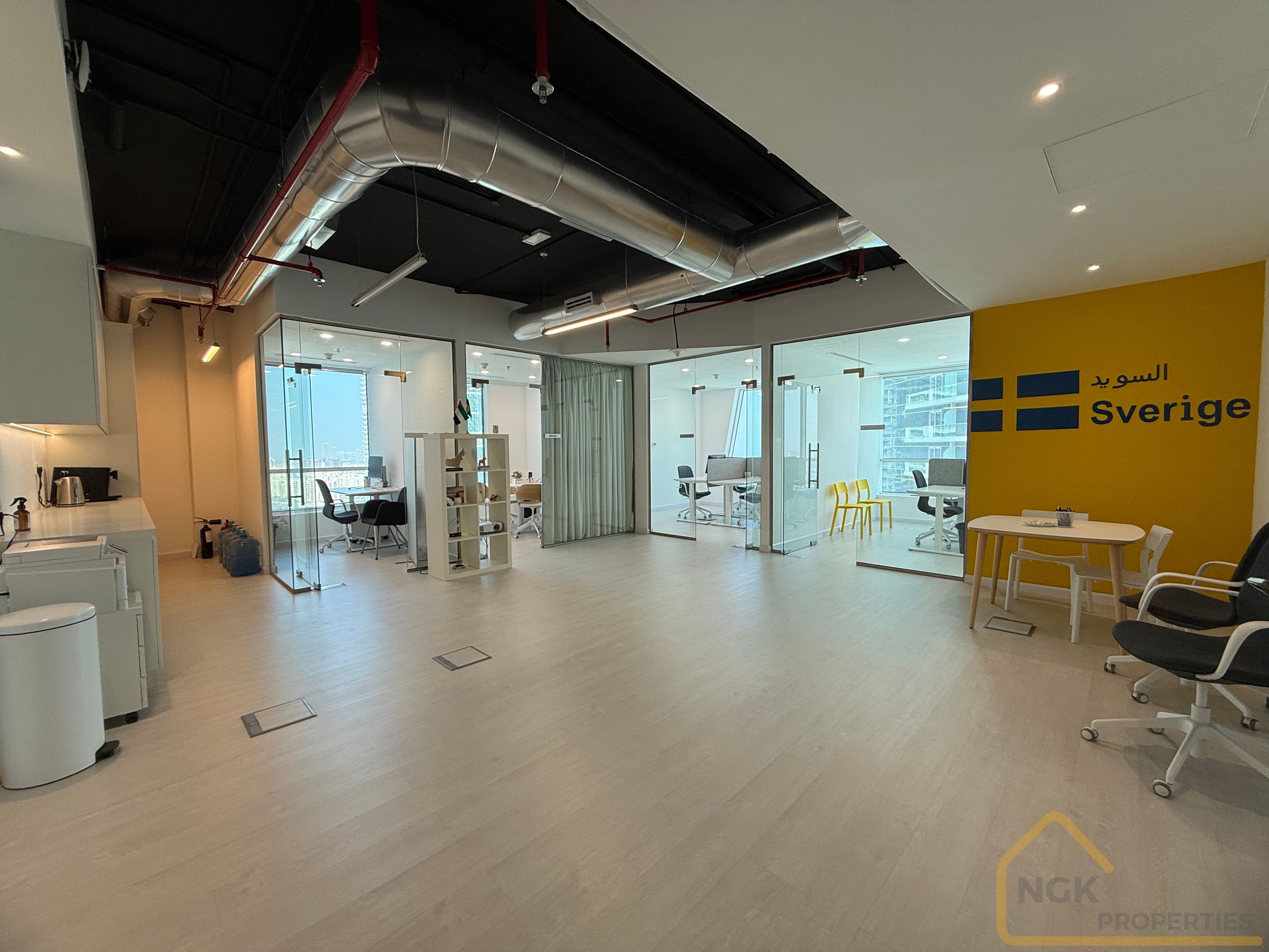 Executive Office | Elegant | Palm View | Next To Palm | Tram
