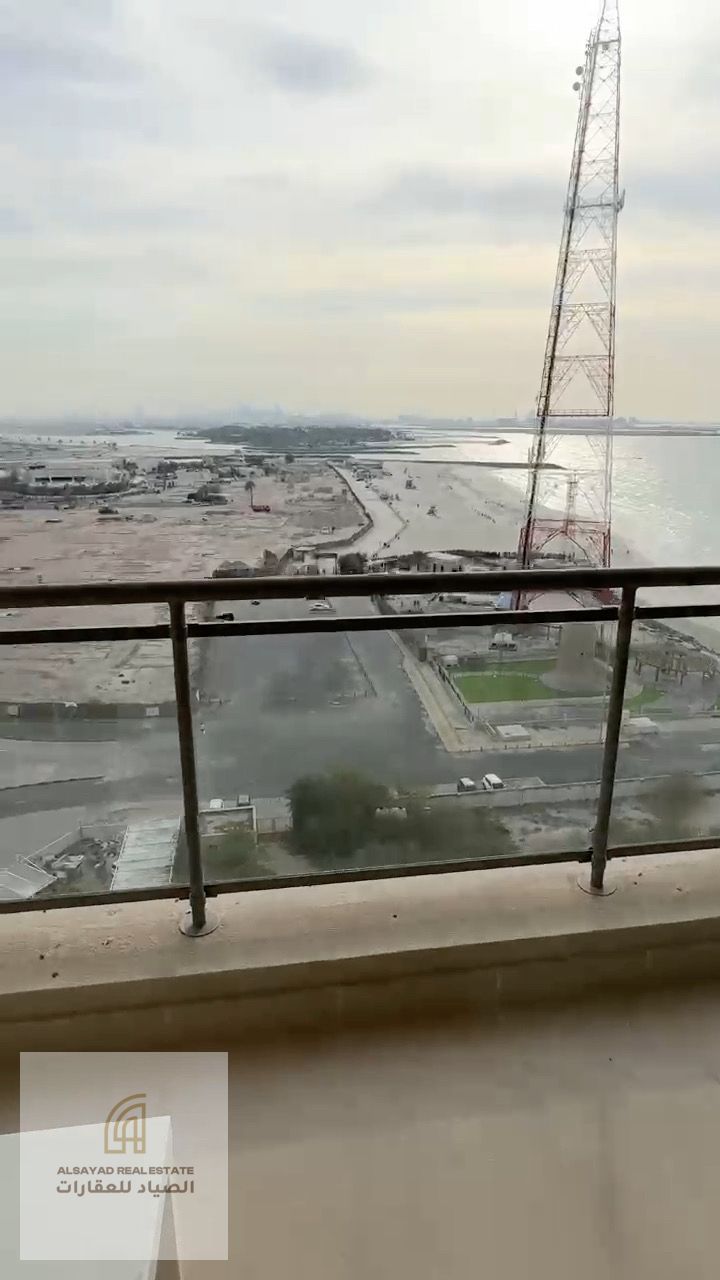 Luxury apartment in Al Khan Tower, The Residence – Sharjah Emirate