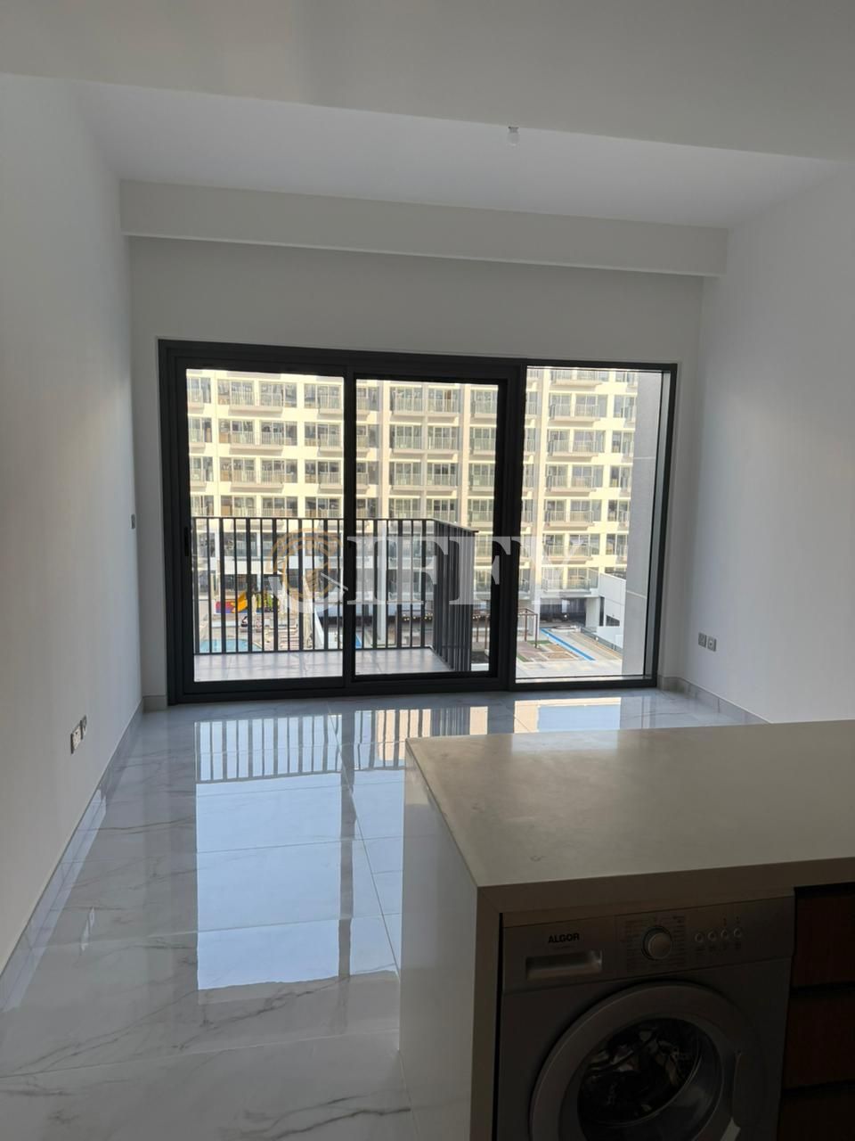 Brand New 1-Bedroom Apartment | Pool View | 4th Floor | Azizi Mirage 1