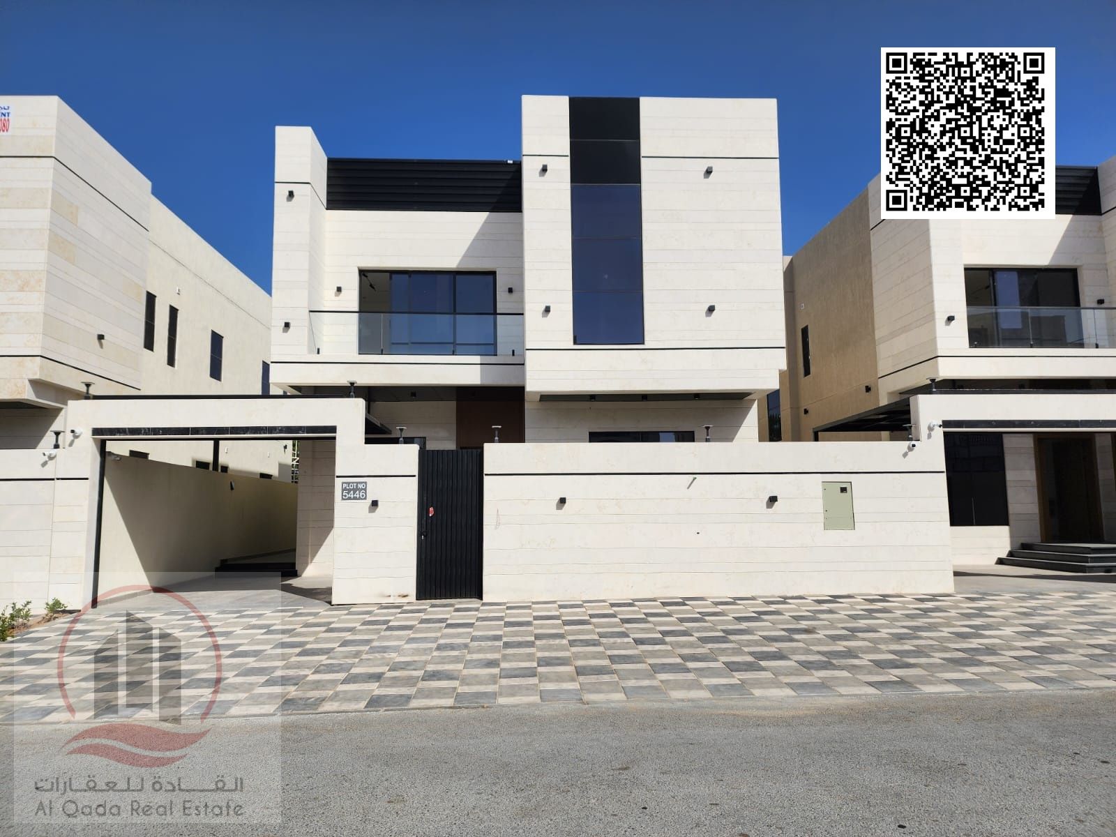 Villa for sale in Al Helio 2. The villa consists of 5 master bedrooms, a living room, a maid's room, and a sitting room.