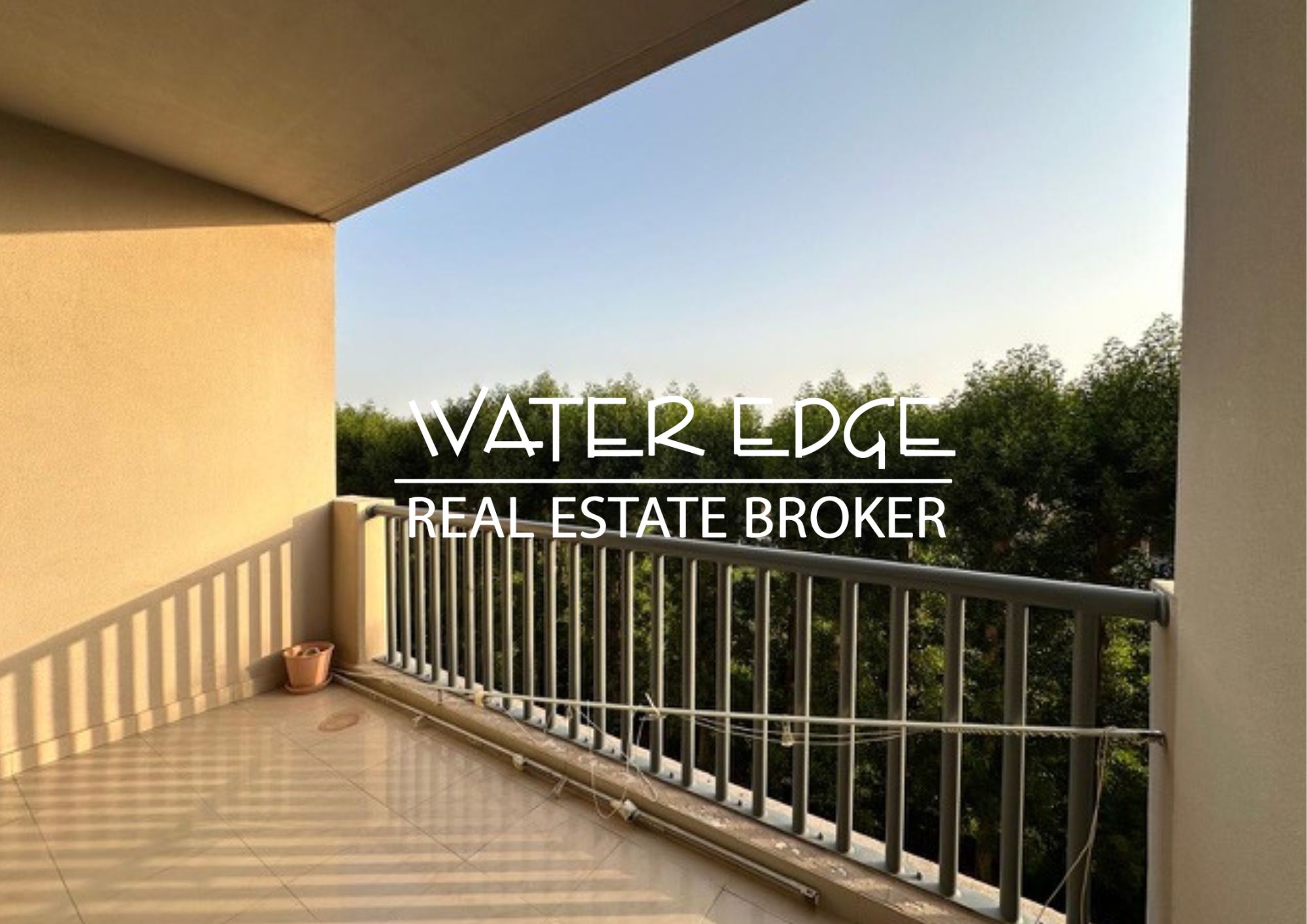 Large Immaculate Condition Golf Course Facing