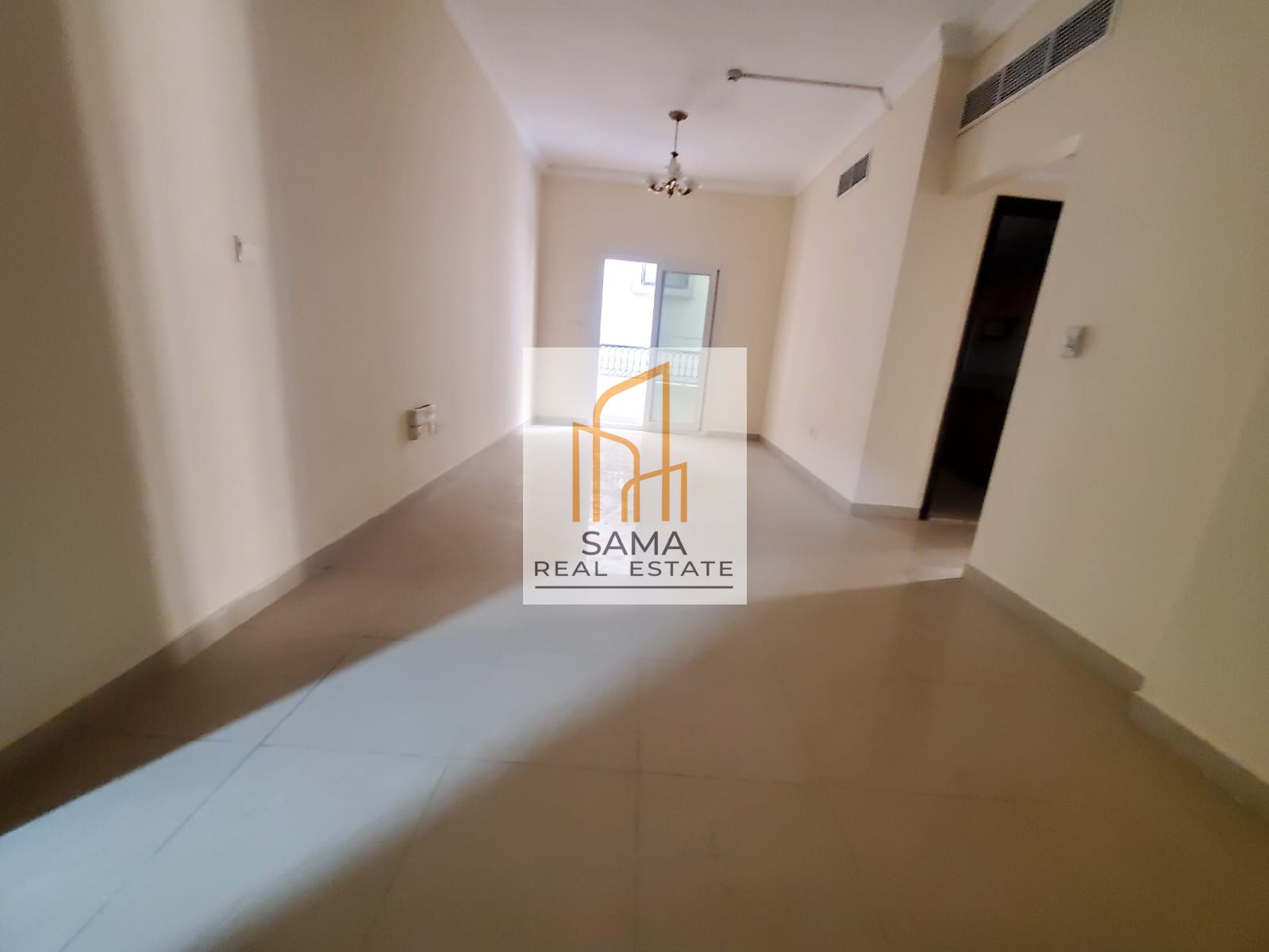 Lavish 2Bhk Apartment || With 2 Washrooms +Balcony ||