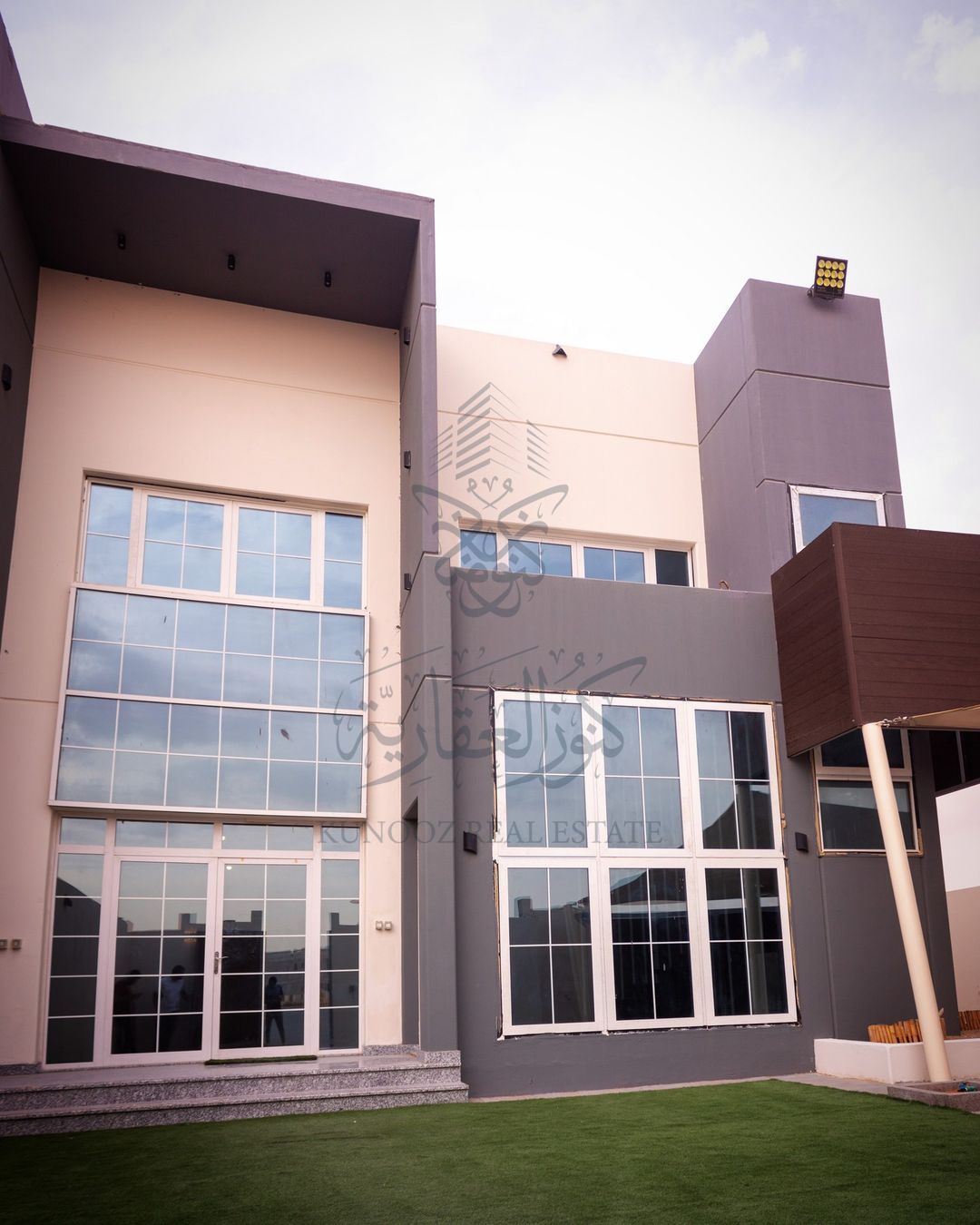 Luxury Villa for Sale – in Al Raqeeba – Al Siouh, Sharjah