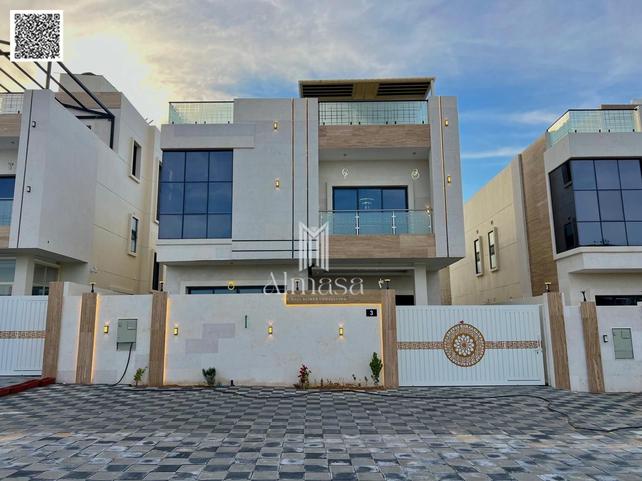 A unique opportunity to own a luxurious furnished villa with a modern design and high-quality finishes, located in a prime residential location in Al