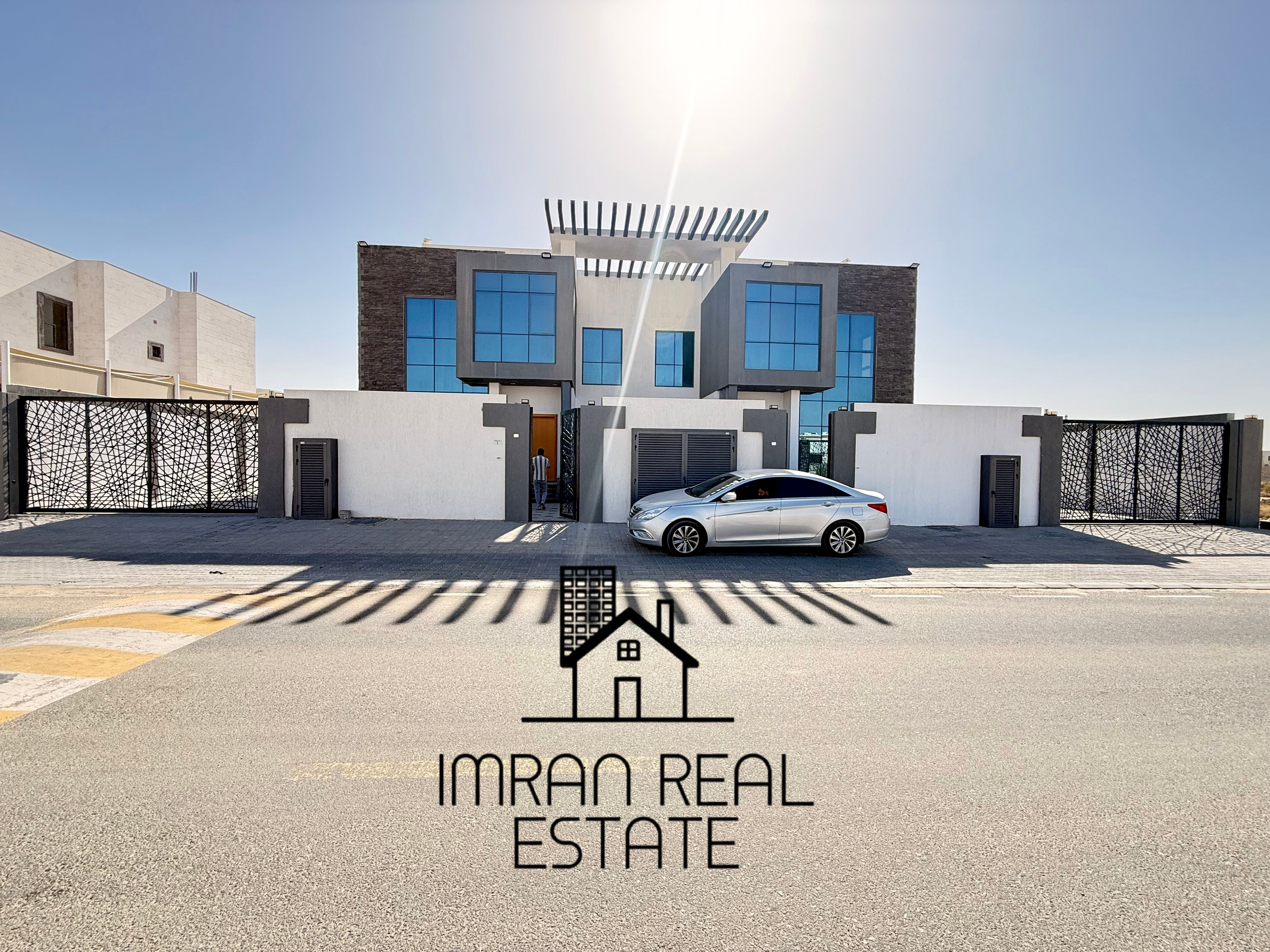 Spacious 5-BR Townhouse Villa For Rent in Al Hoshi