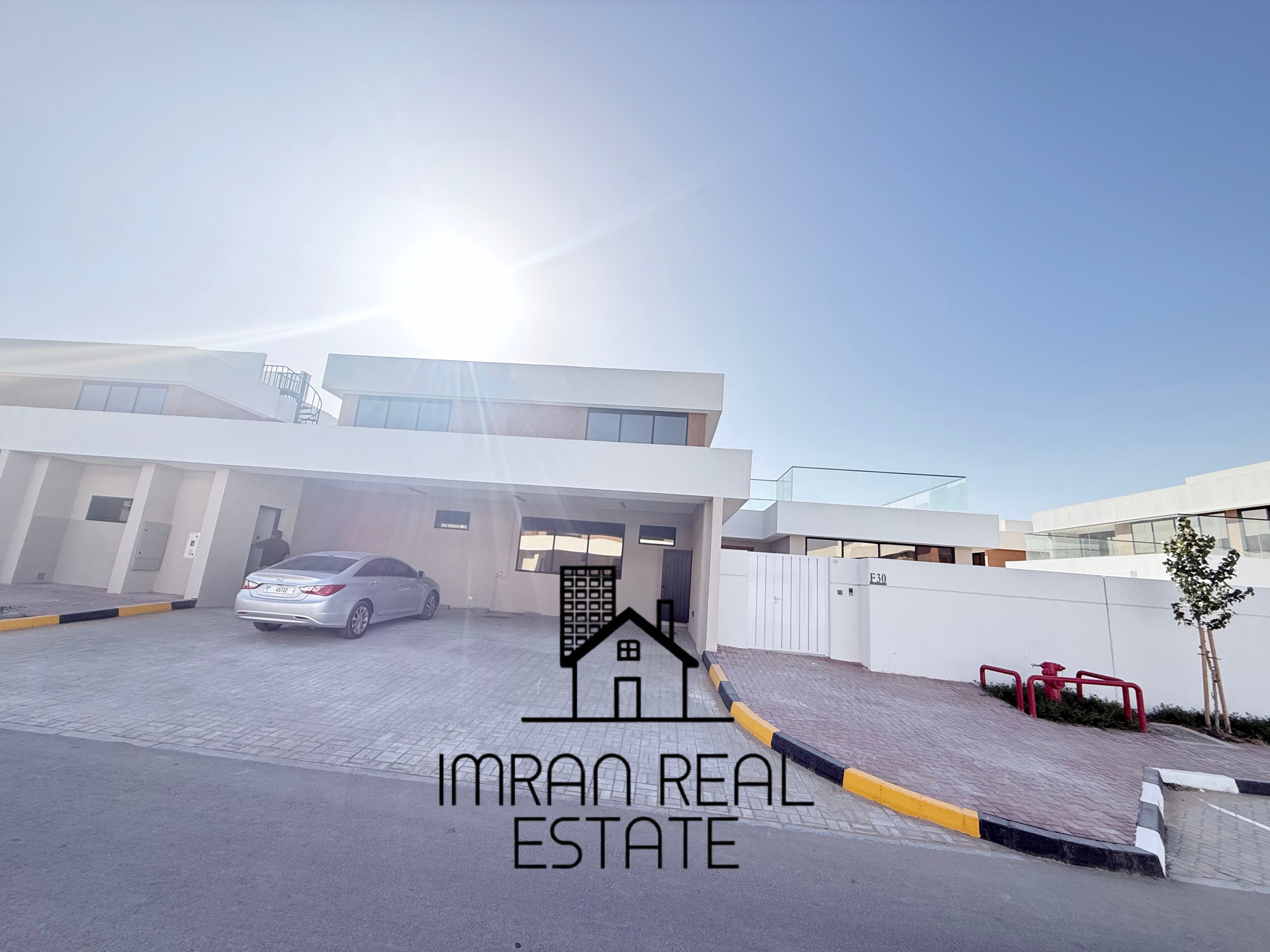 Spacious 5-BR Townhouse Villa For Rent Sharjah Garden city