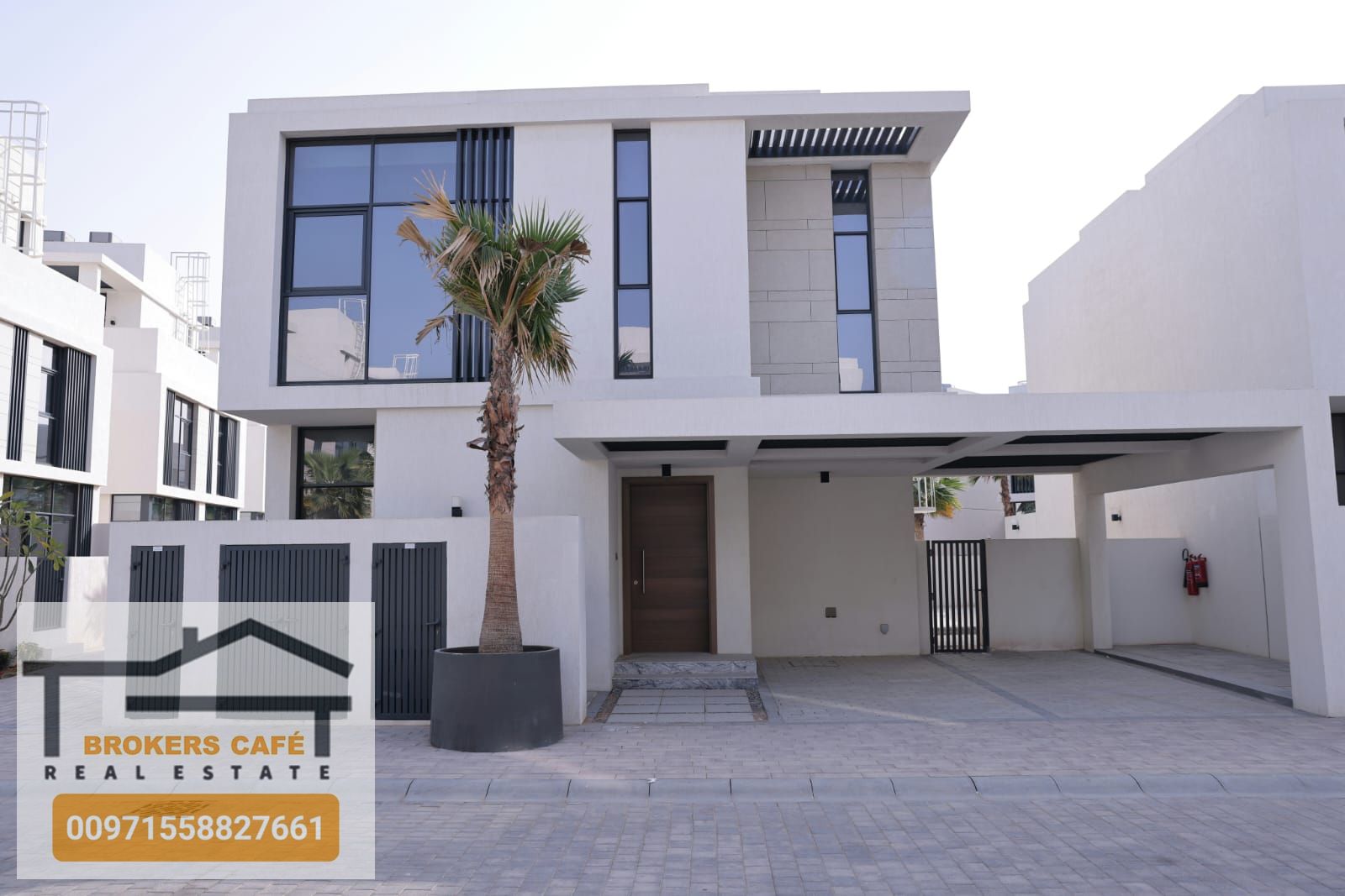 Opposite of the 1st CASINO in UAE | 0% Commission from the Owner Directly | Investment Opportunity| High ROI | Sea View | luxurious Townhouse for Sale