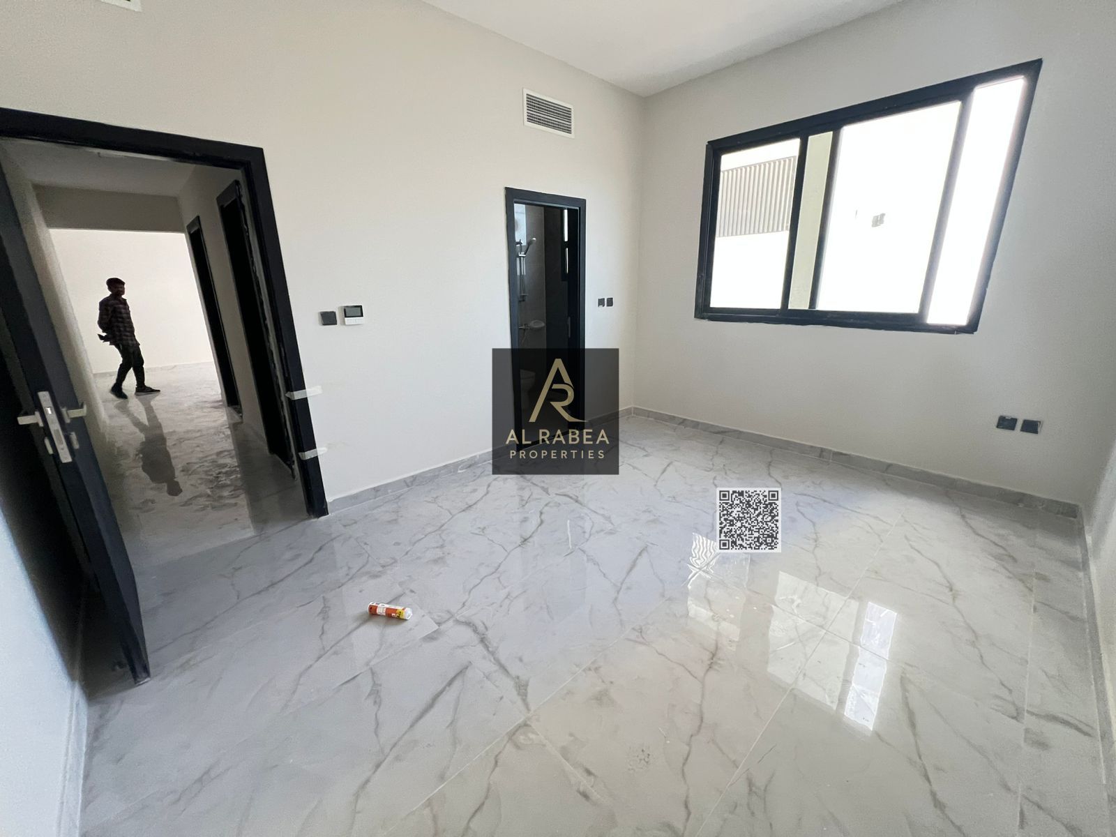 Apartment in a strategic location on the main street