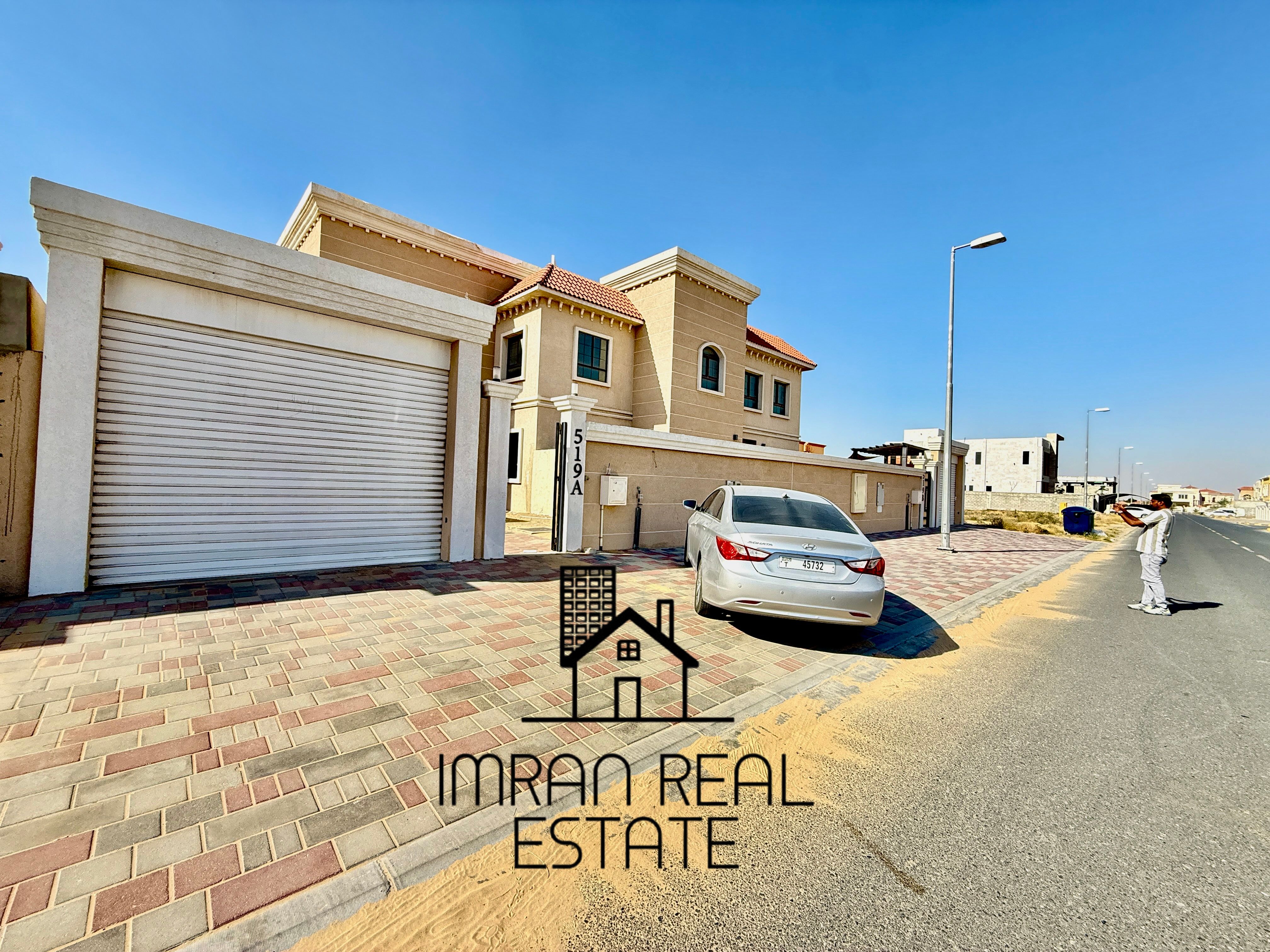 Spacious 5-BR Townhouse Villa For Rent in HOSHI