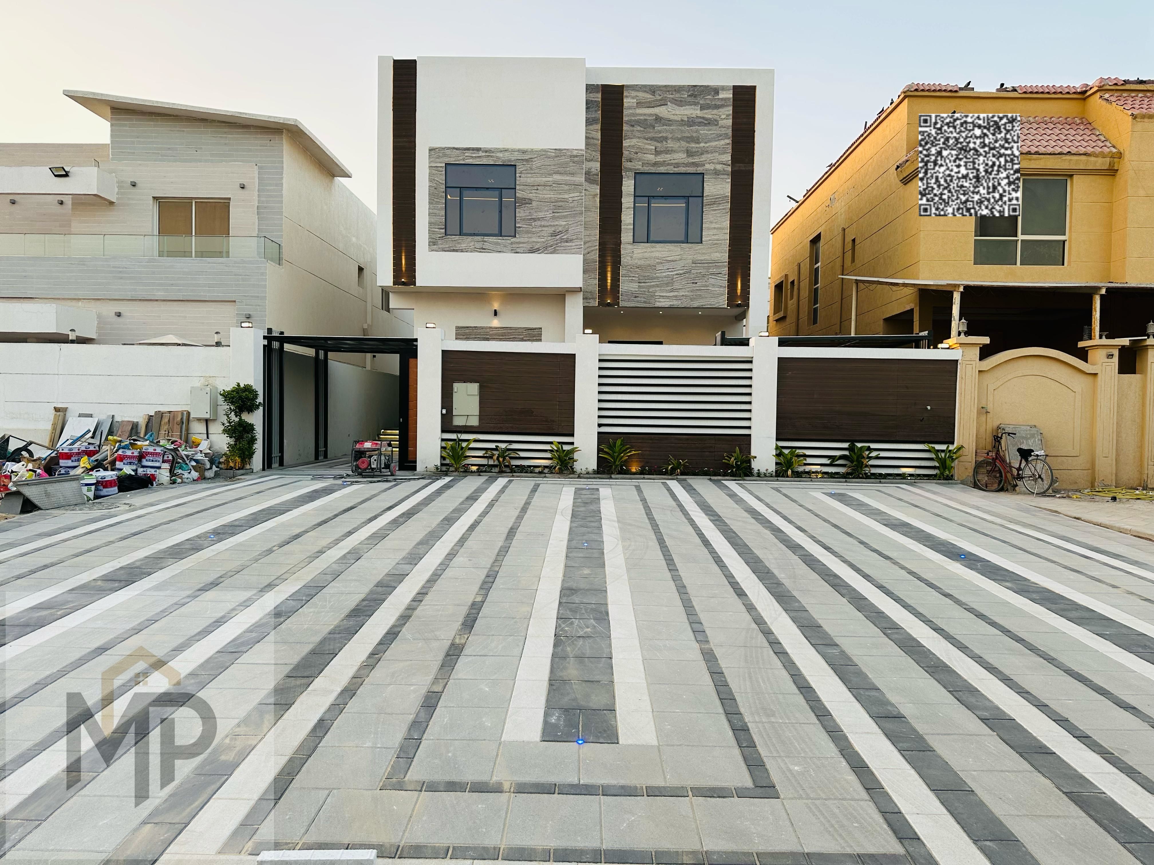 For sale: a luxurious villa with modern finishing, ready to move in immediately, including electricity and water — an ideal opportunity for comfort an