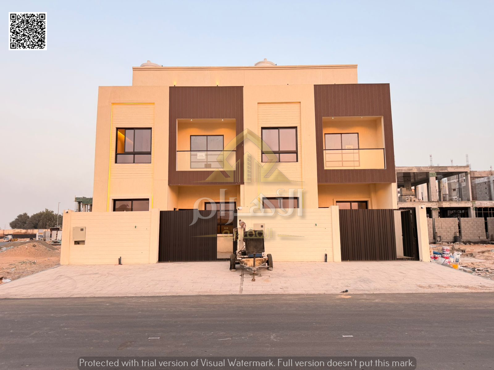 A golden opportunity to own a corner villa at an attractive price. Two floors with a roof terrace, European design, VIP finishing. Price includes regi