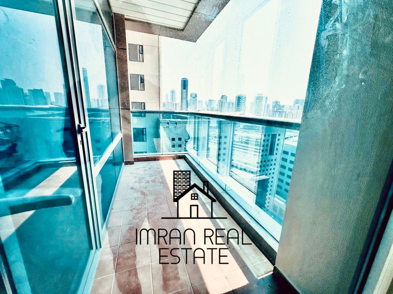 Bright & Spacious 2BHK Full Seaview All Amenities | Balcony | Wardrobes | Well-Maintained Family Building