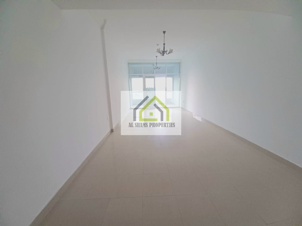 NO COMMISSION 3BEDROOM WITH WARDROBES BALCONY GYM POOL FREE
