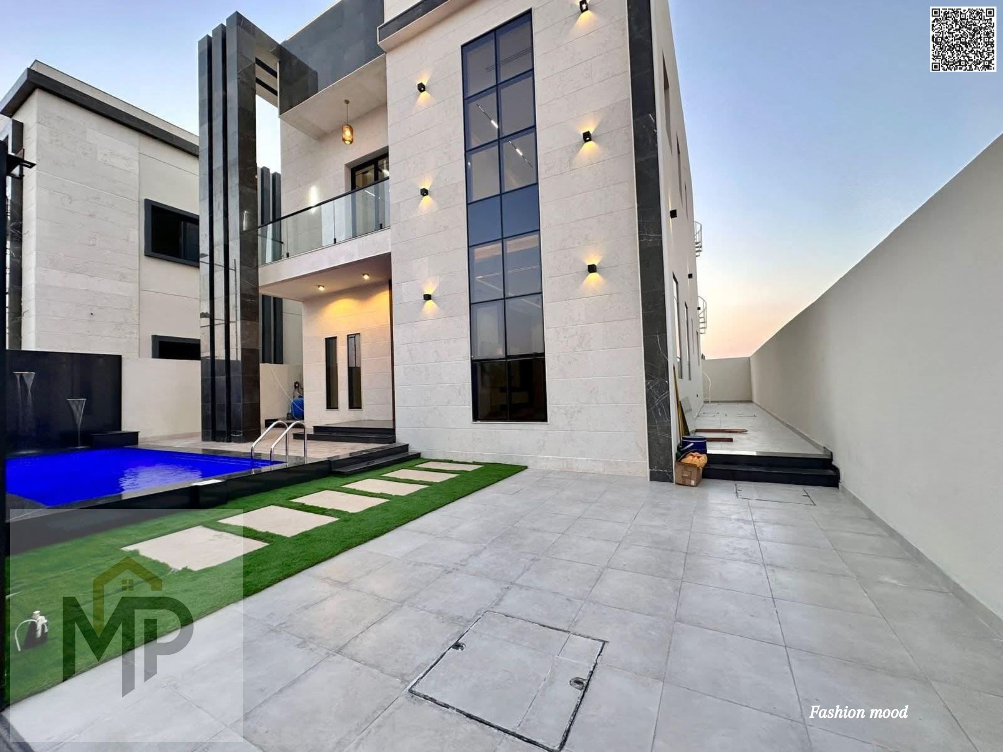 Villa (with pool) |ajman| al zahia| 4 master rooms, majlis, hall| freehold | 0 registration fees | negotiable price.